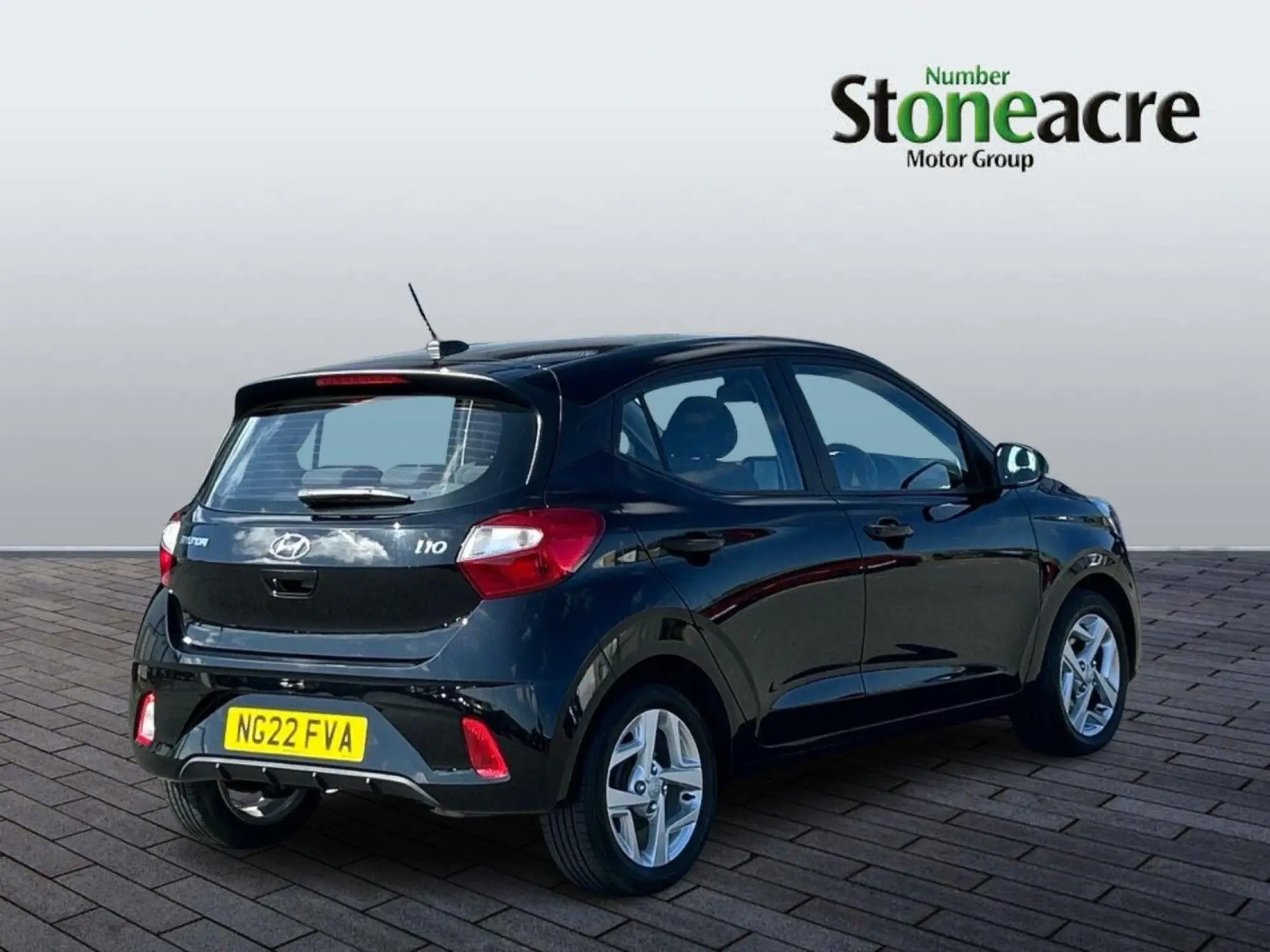 Hyundai i10 1.0 SE Connect Hatchback 5dr Petrol Manual Euro 6 (s/s) (67 ps) NG22FVA Image 3