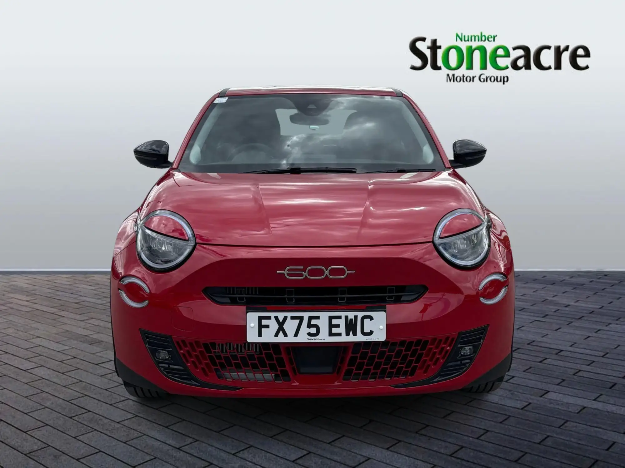 Fiat 600 1.2 MHEV 136 e-DCT Euro 6 (s/s) 5dr FX75EWC Image 2