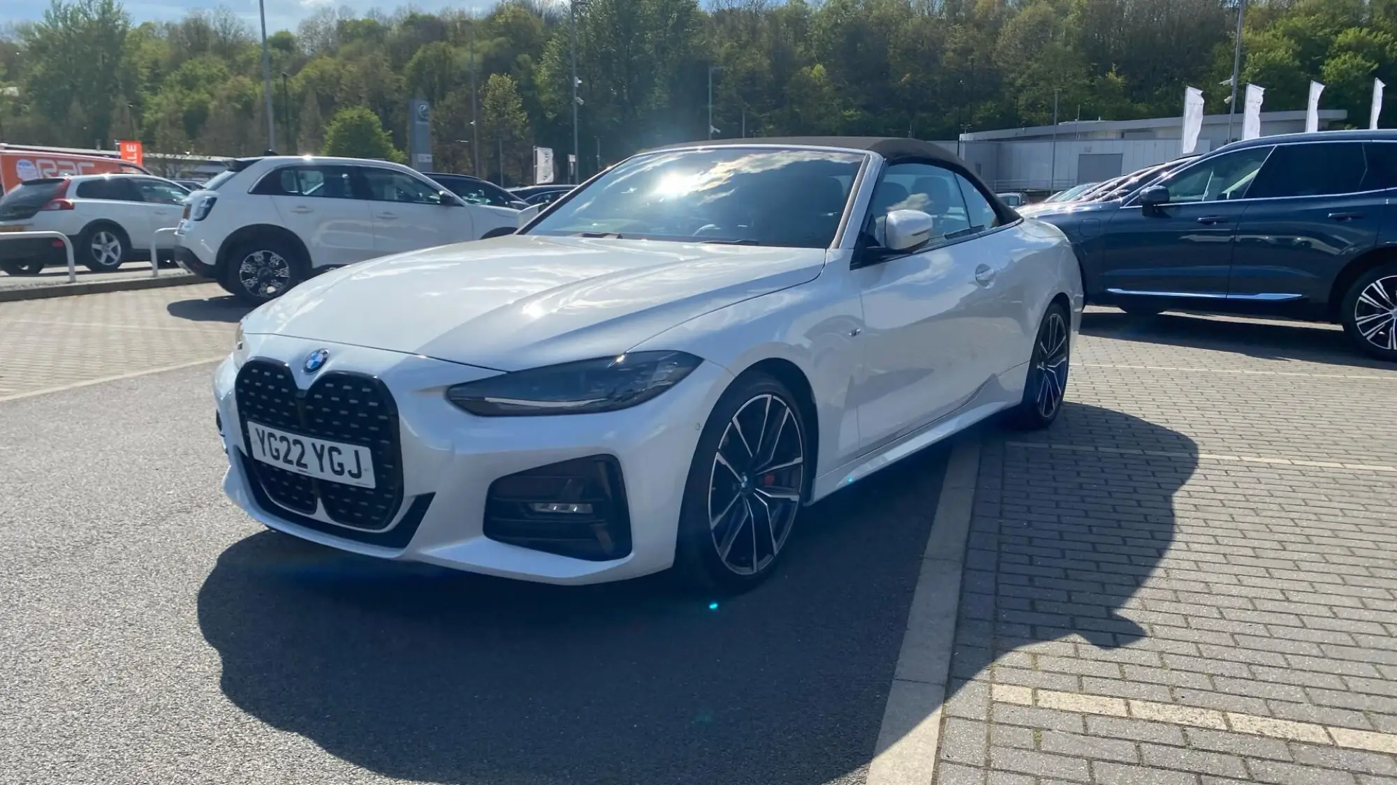 BMW 4 Series 420i M Sport 2dr Step Auto YG22YGJ Image 3