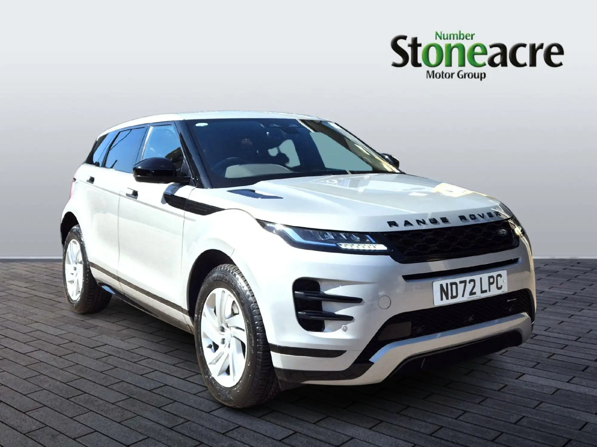 Land Rover Range Rover Evoque 2.0 D200 MHEV R-Dynamic S Auto 4WD Euro 6 (s/s) 5dr ND72LPC Image 1