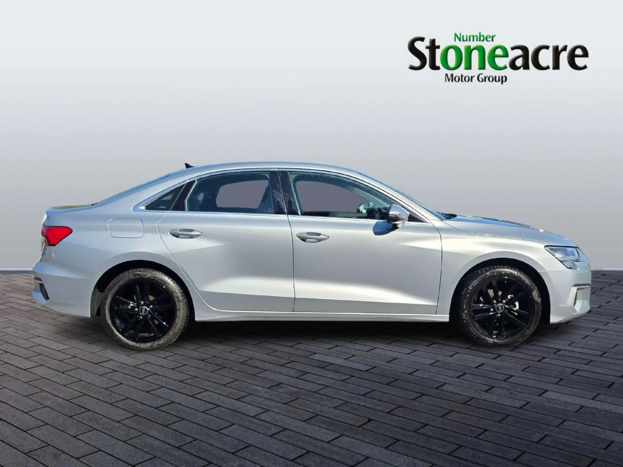 Audi A3 1.5 TFSI 35 Sport Euro 6 (s/s) 4dr KE23LNO Image 2