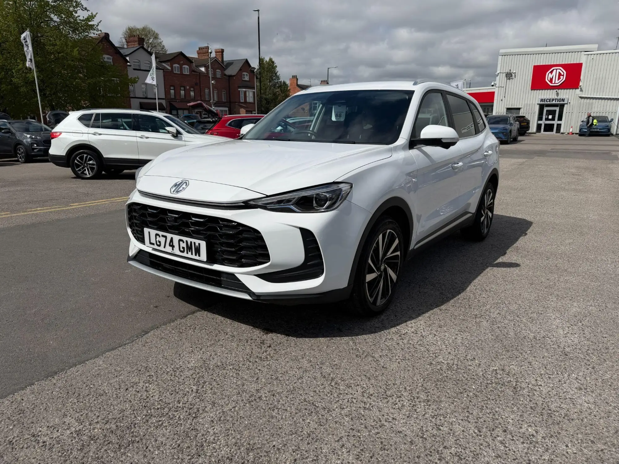 MG ZS Hybrid+ Image 2