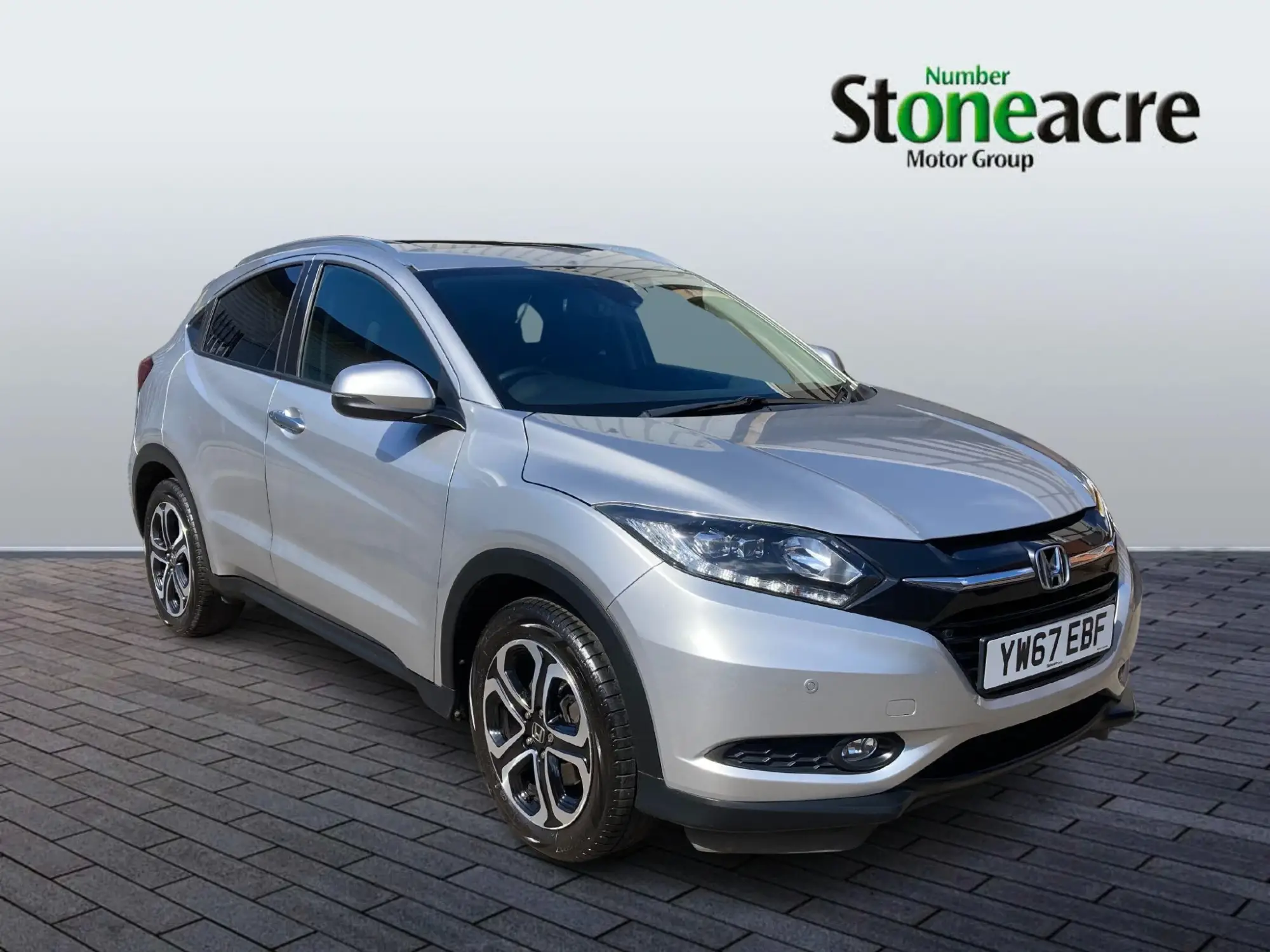 Honda HR-V 1.6 i-DTEC EX Euro 6 (s/s) 5dr YW67EBF Image 1