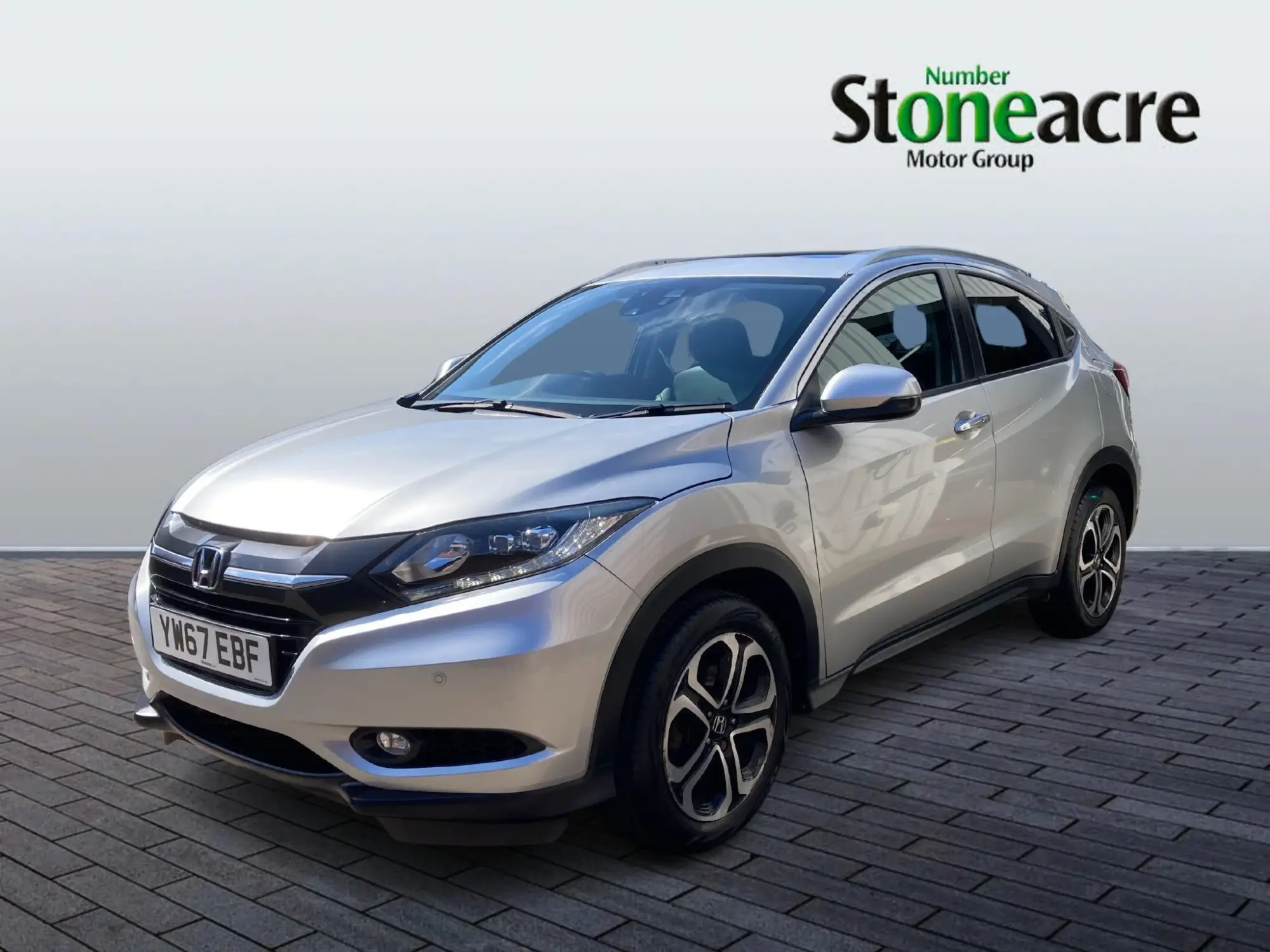 Honda HR-V 1.6 i-DTEC EX Euro 6 (s/s) 5dr YW67EBF Image 3