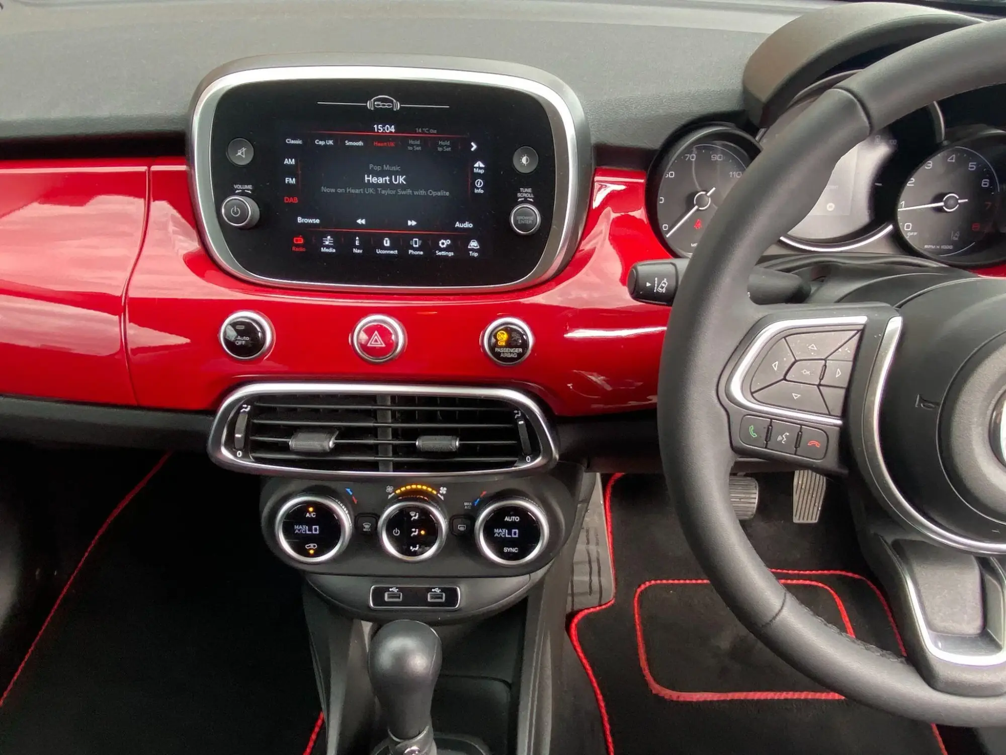 Used Fiat 500X Dolcevita 1.5 FireFly Turbo MHEV RED DCT Euro 6 (s