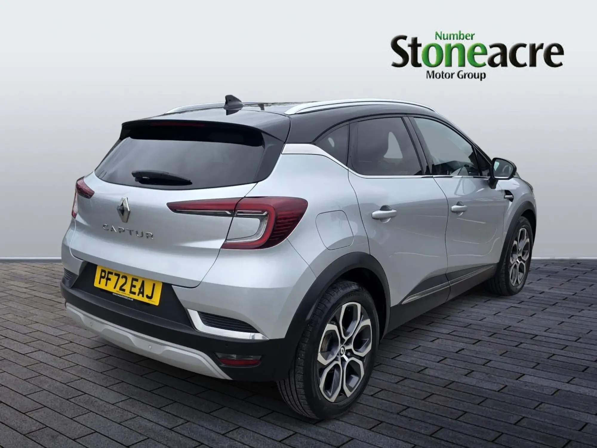 Renault Captur Techno TCe 90 MY22 PF72EAJ Image 3