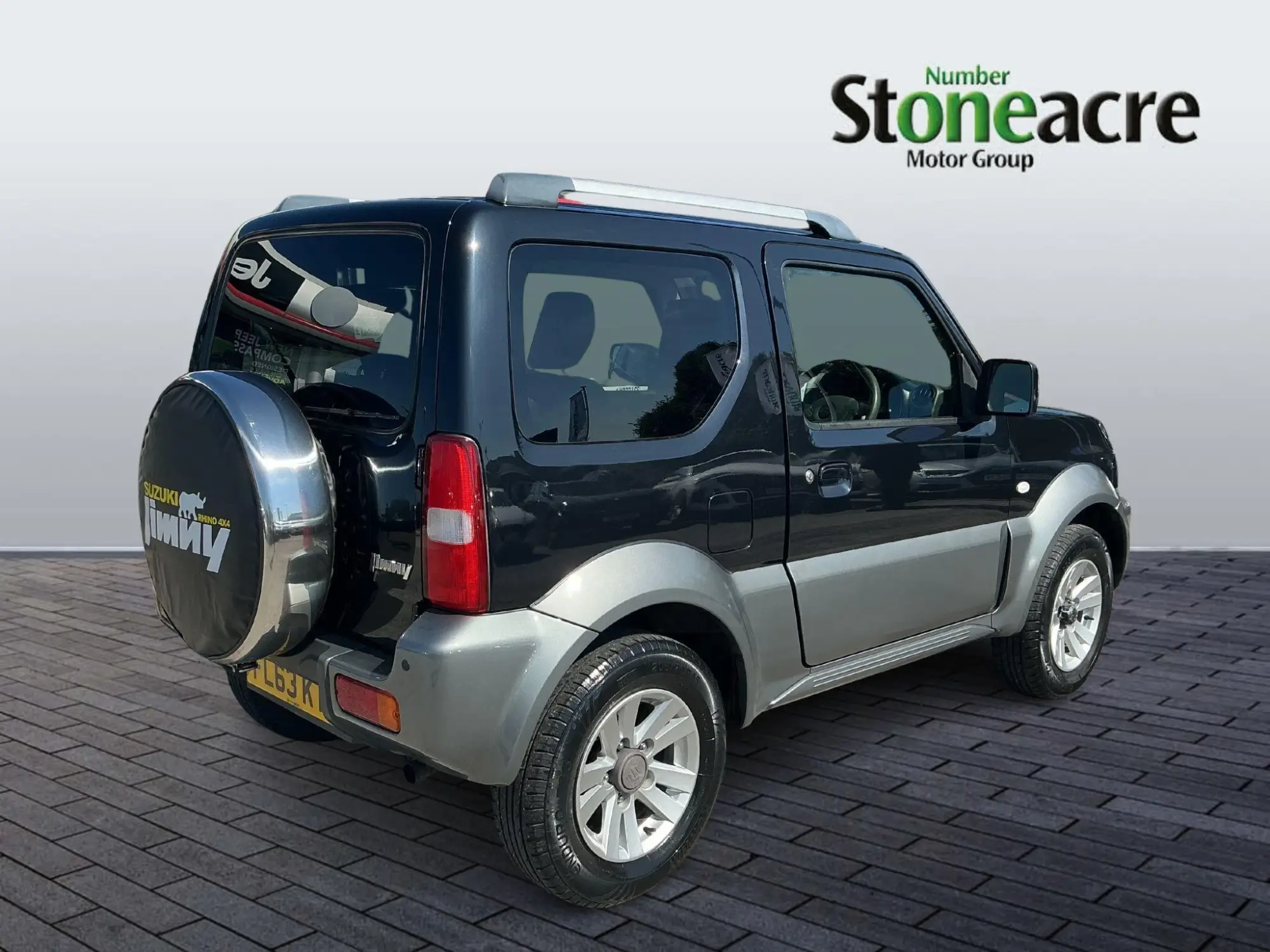 Suzuki Jimny 1.3 VVT SZ4 SUV 3dr Petrol Auto 4WD Euro 5 (85 ps) FL63KTU Image 3