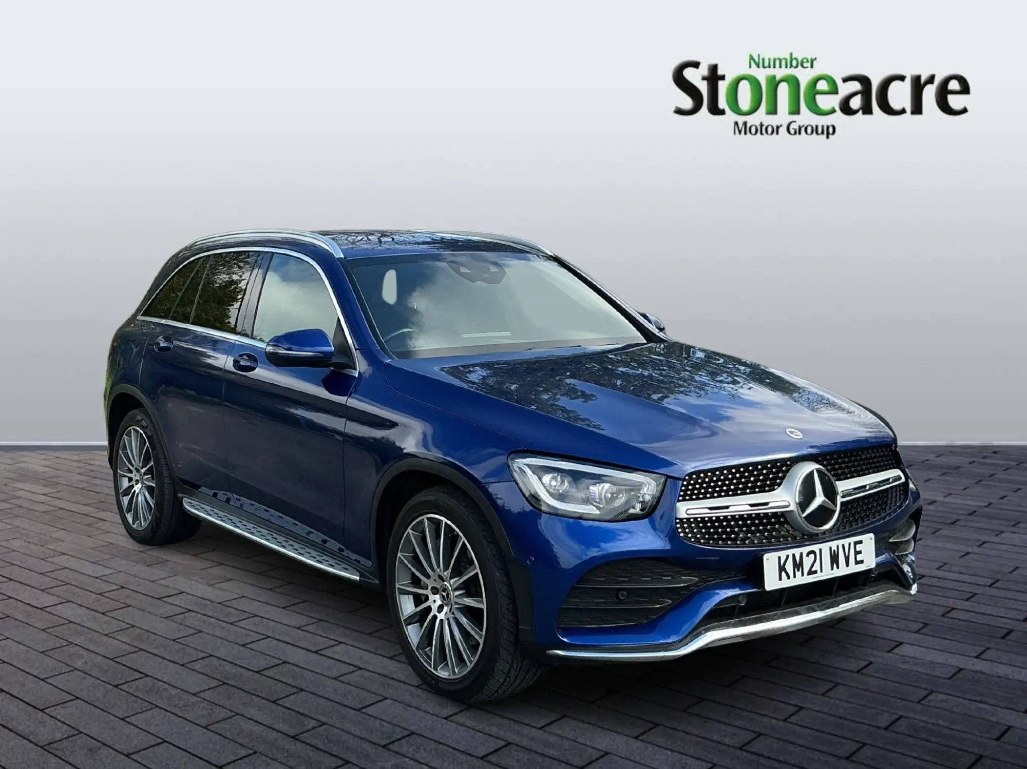 Mercedes-Benz GLC 2.0 GLC220d AMG Line (Premium) G-Tronic+ 4MATIC Euro 6 (s/s) 5dr KM21WVE Image 1