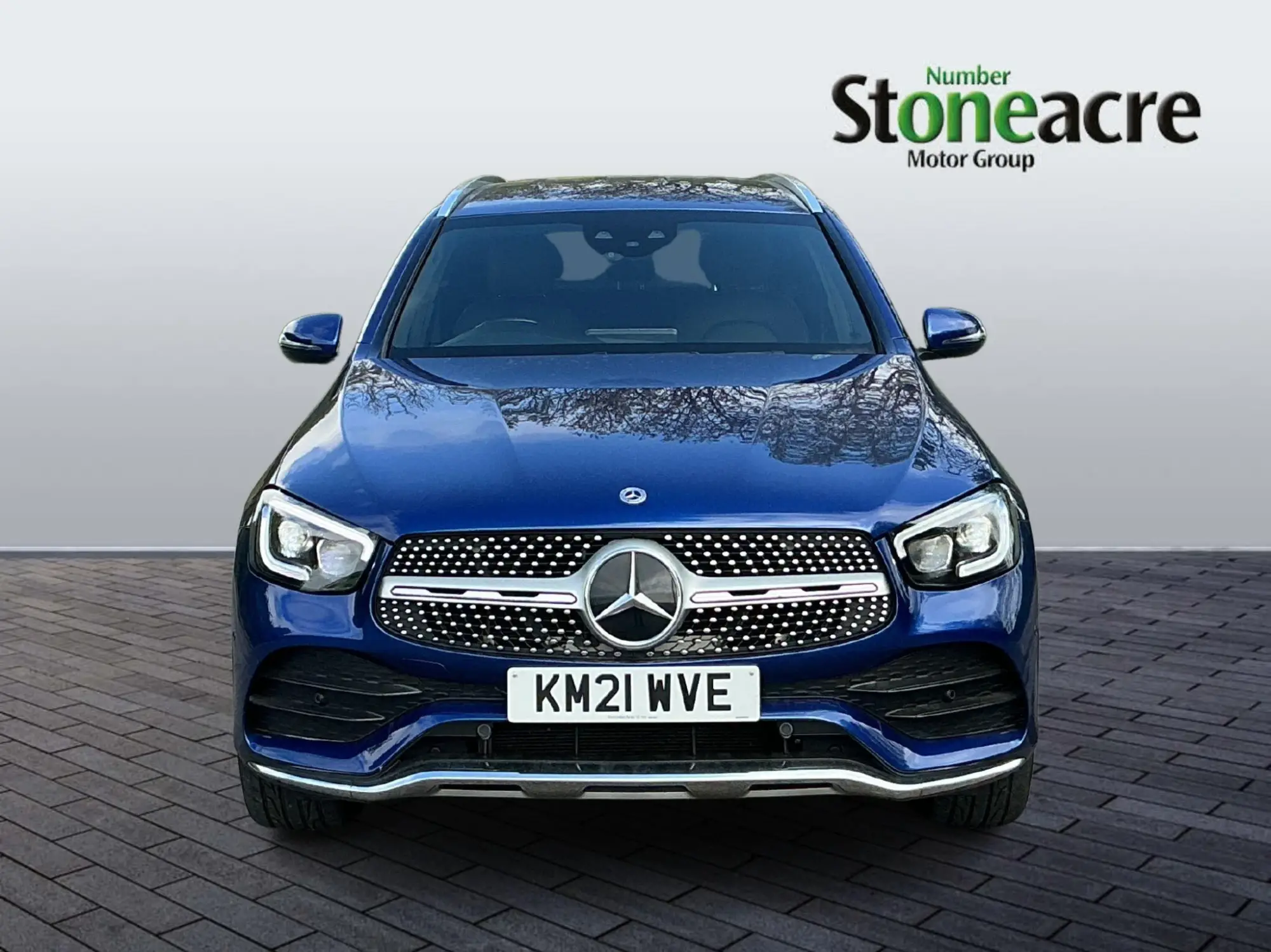 Mercedes-Benz GLC 2.0 GLC220d AMG Line (Premium) G-Tronic+ 4MATIC Euro 6 (s/s) 5dr KM21WVE Image 2