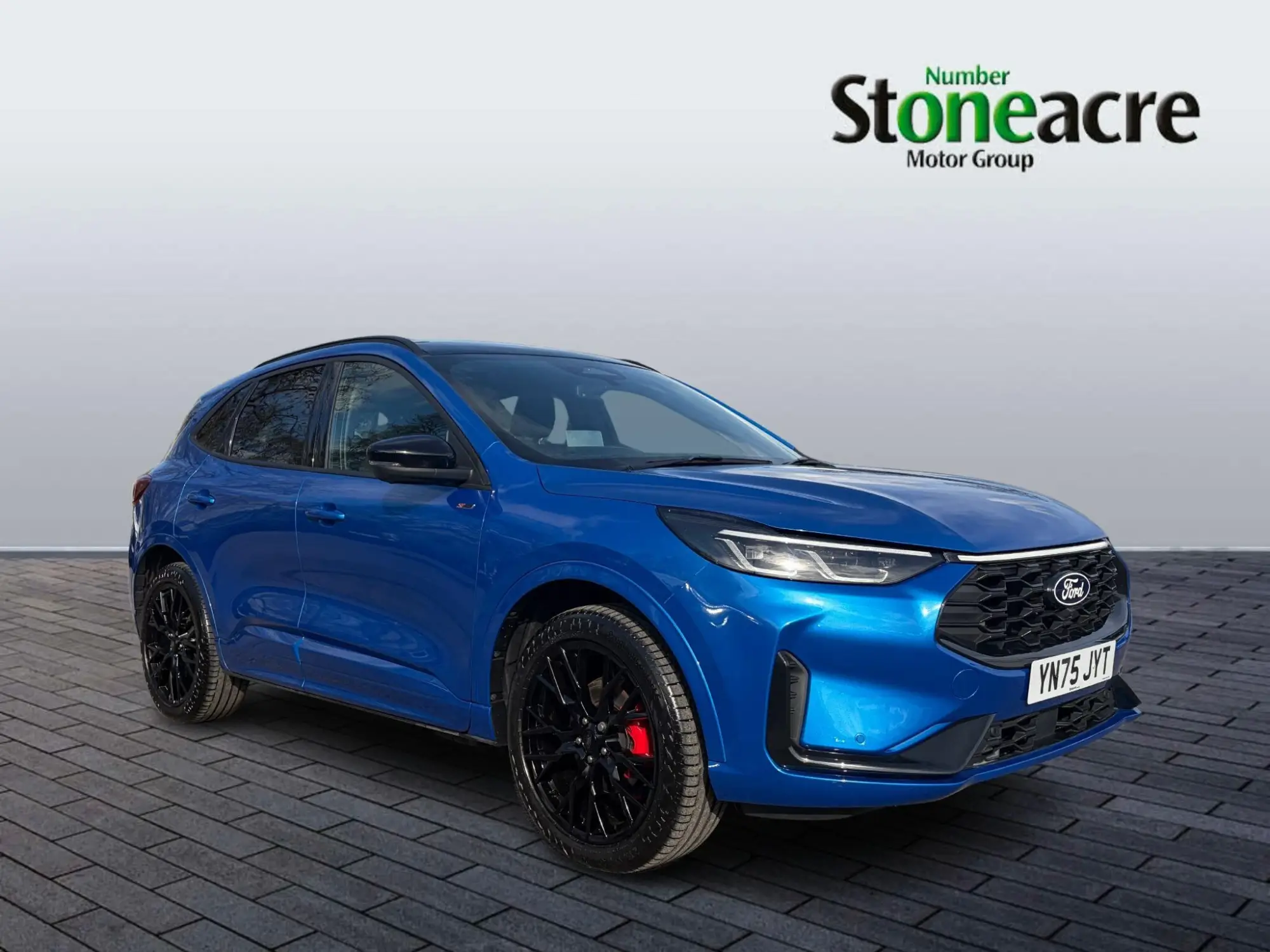 Ford Kuga 2.5 Duratec 14.4kWh ST-Line X Black Package CVT Euro 6 (s/s) 5dr YN75JYT Image 1