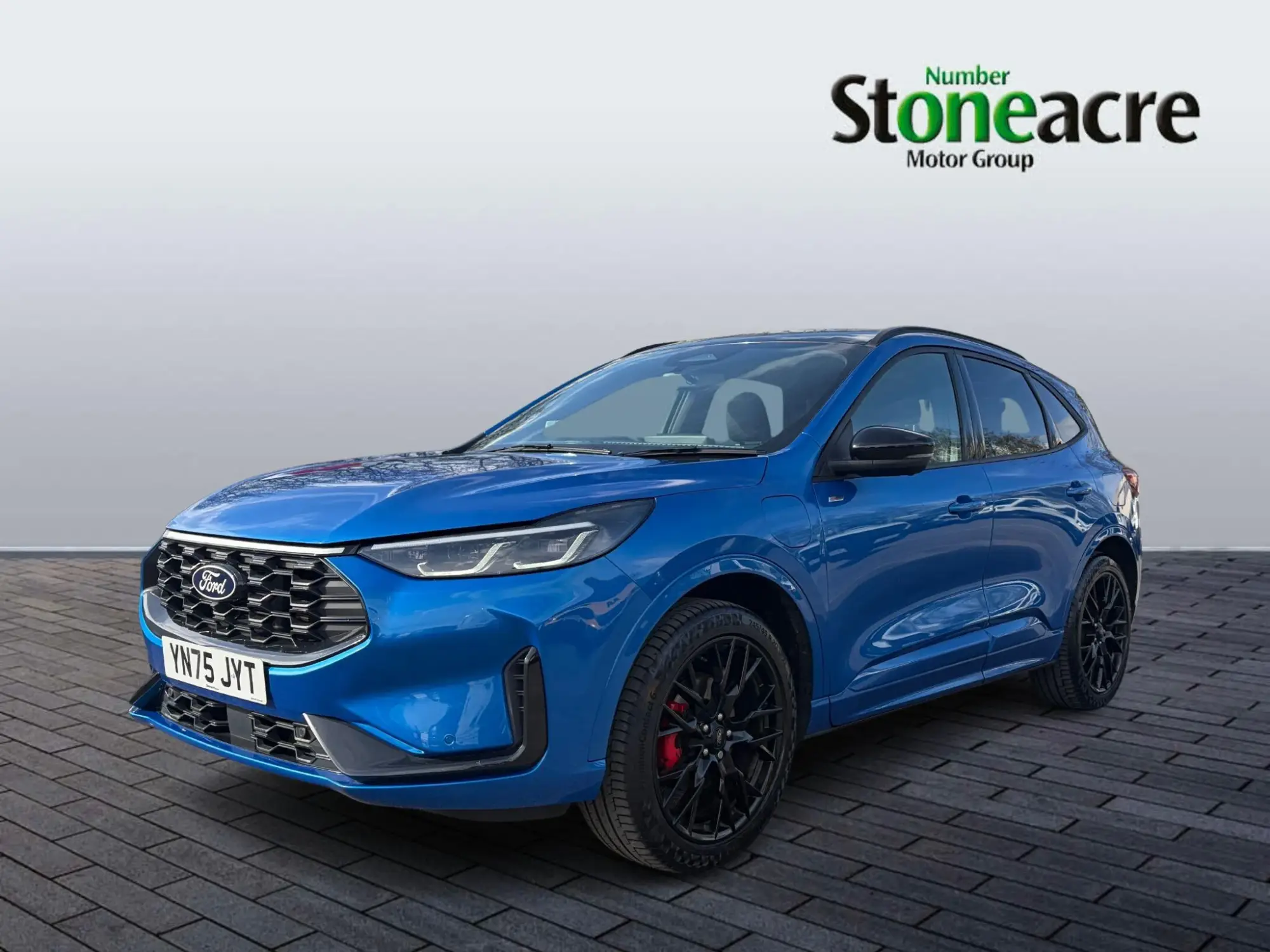 Ford Kuga 2.5 Duratec 14.4kWh ST-Line X Black Package CVT Euro 6 (s/s) 5dr YN75JYT Image 3