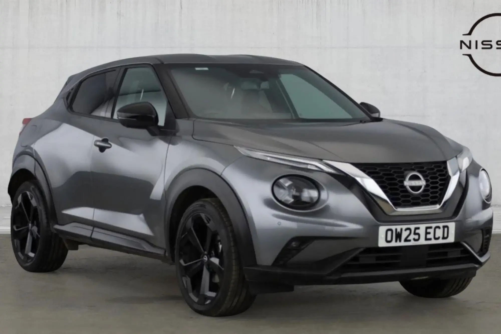 Nissan Juke 1.0 DIG-T Tekna Euro 6 (s/s) 5dr OW25ECD Image 1