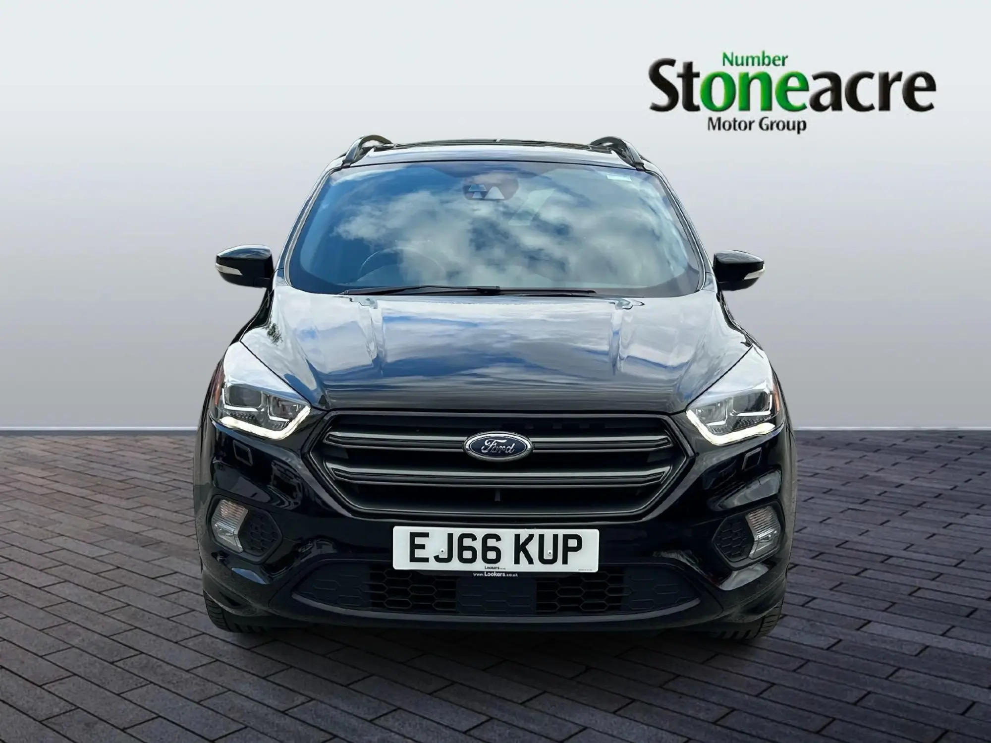 Ford Kuga 2.0 TDCi EcoBlue ST-Line AWD Euro 6 (s/s) 5dr EJ66KUP Image 2
