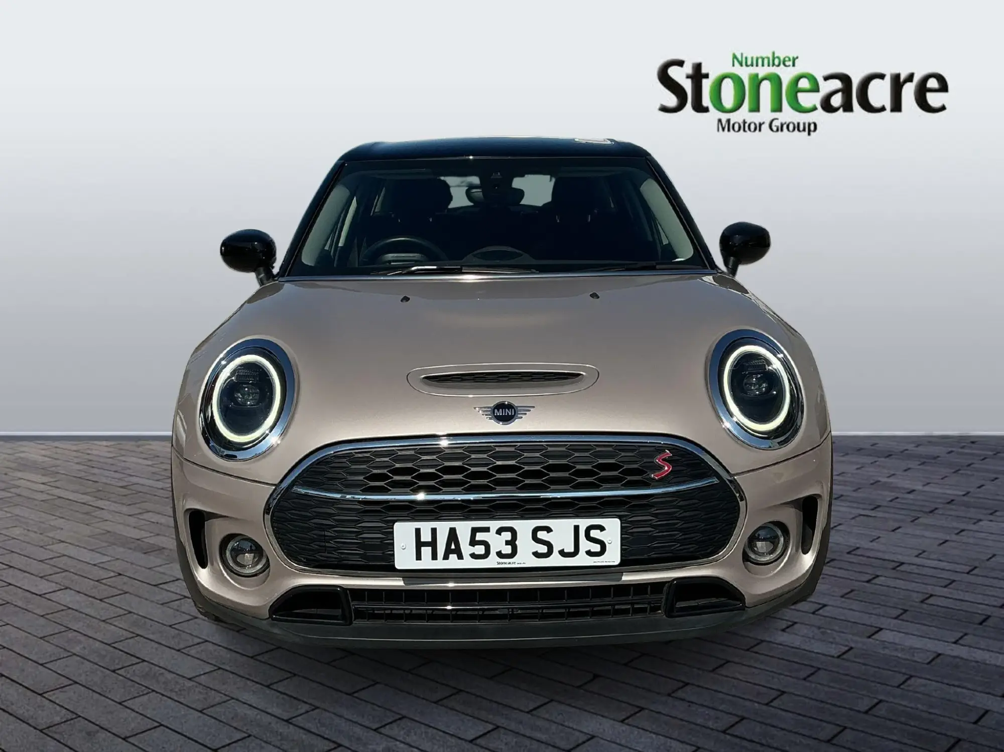 MINI Clubman 2.0 Cooper S Classic Steptronic Euro 6 (s/s) 6dr HA53SJS Image 2