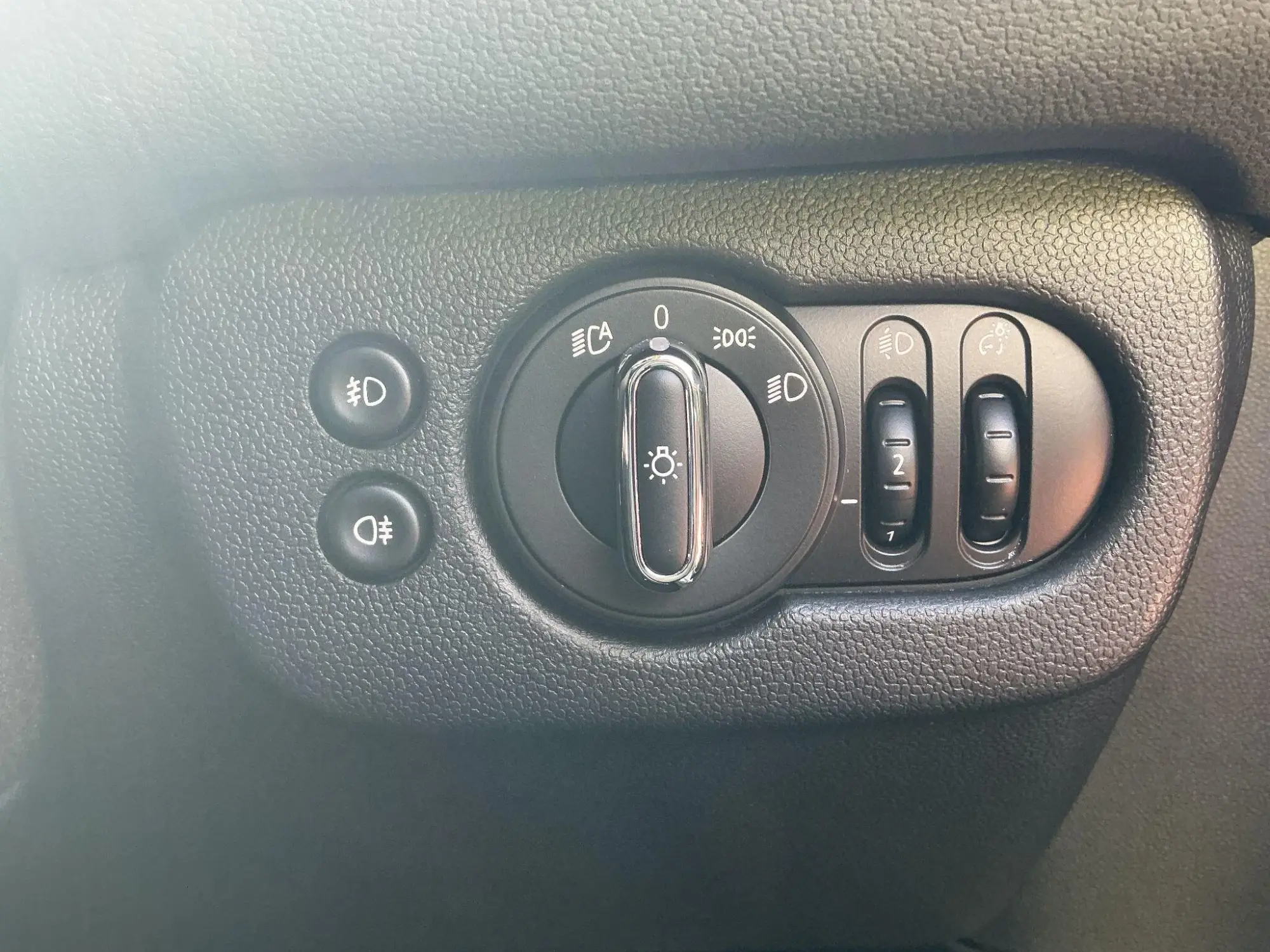 MINI Clubman Image 23