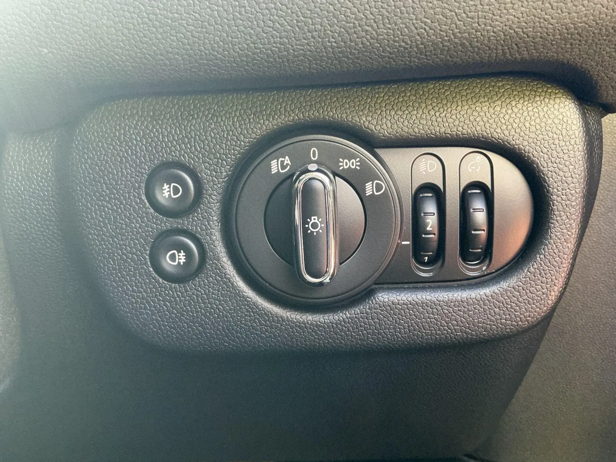 MINI Clubman Image 24