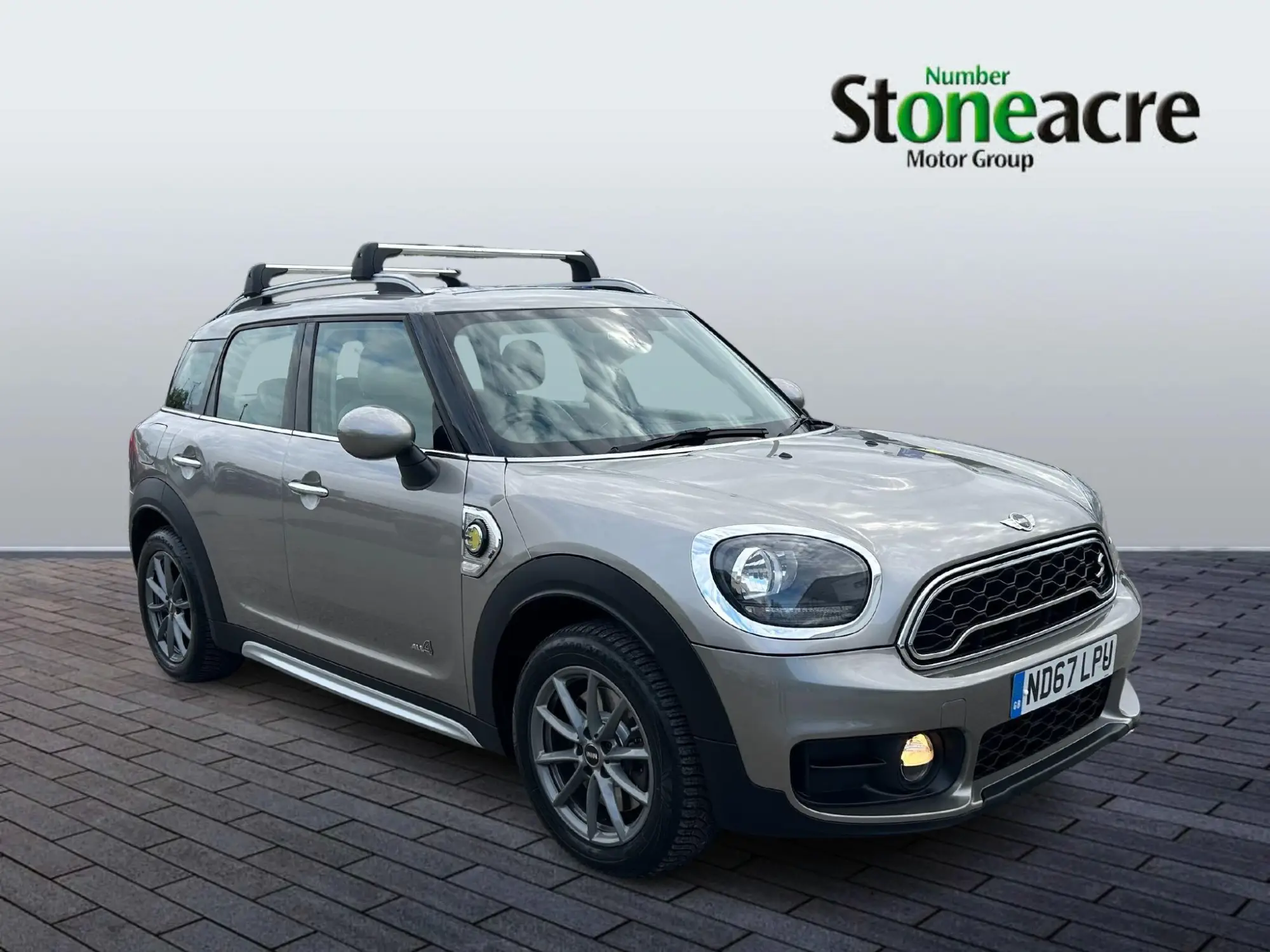 MINI Countryman 1.5 7.6kWh Cooper SE Auto ALL4 Euro 6 (s/s) 5dr ND67LPU Image 1