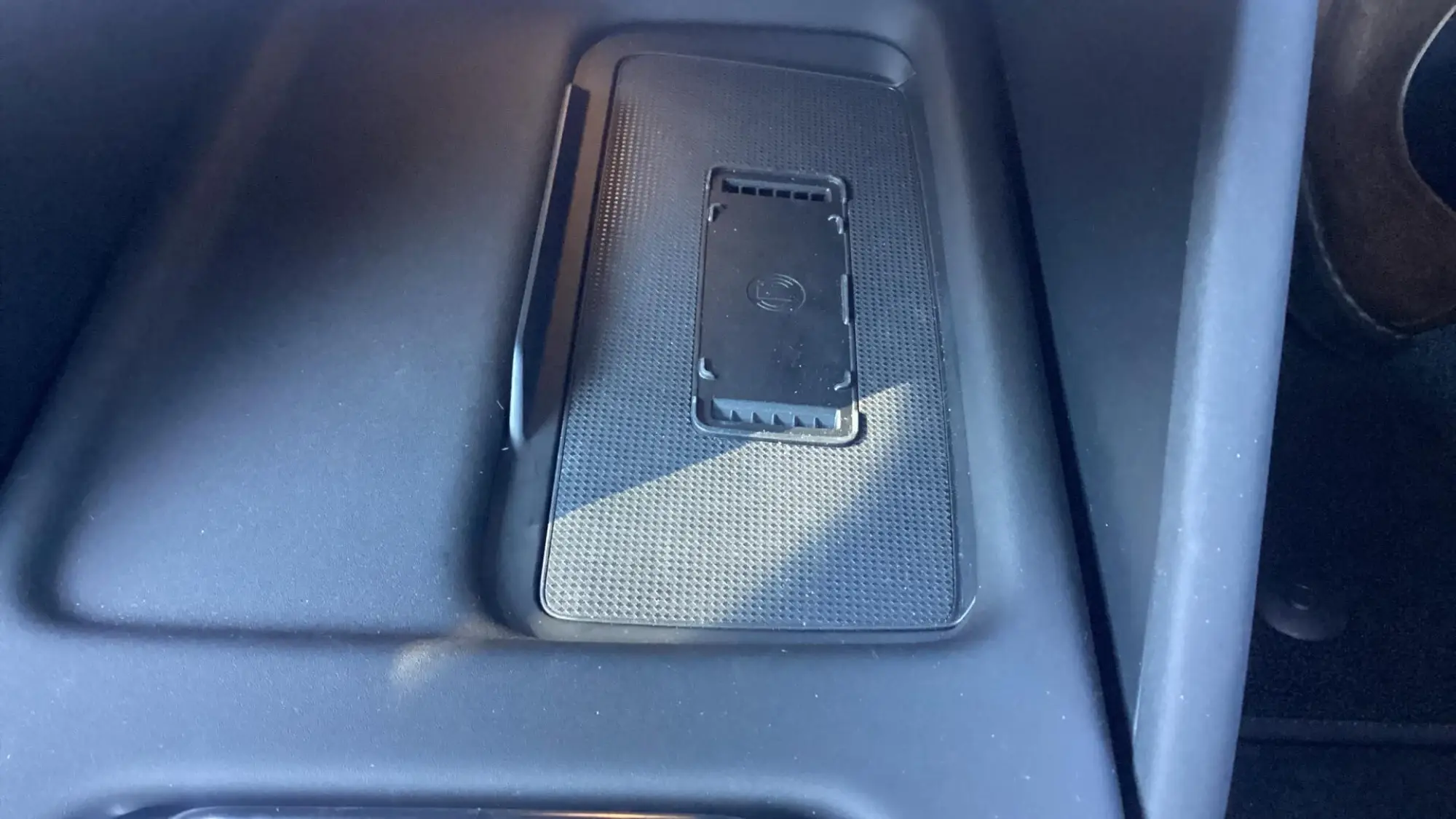 Volvo ES90 Image 37