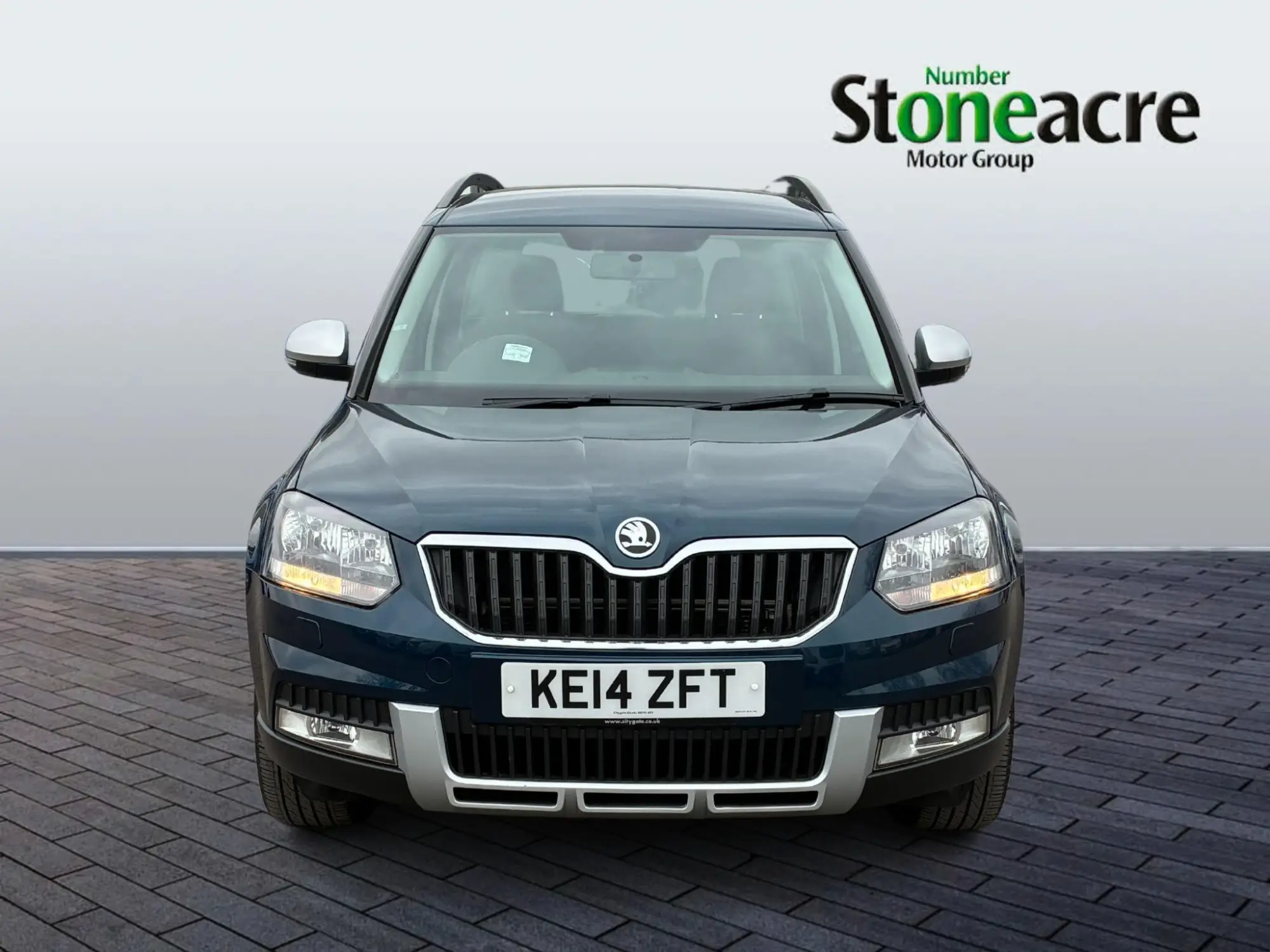 Skoda Yeti 2.0 TDI SE Outdoor DSG 4WD Euro 5 5dr KE14ZFT Image 2