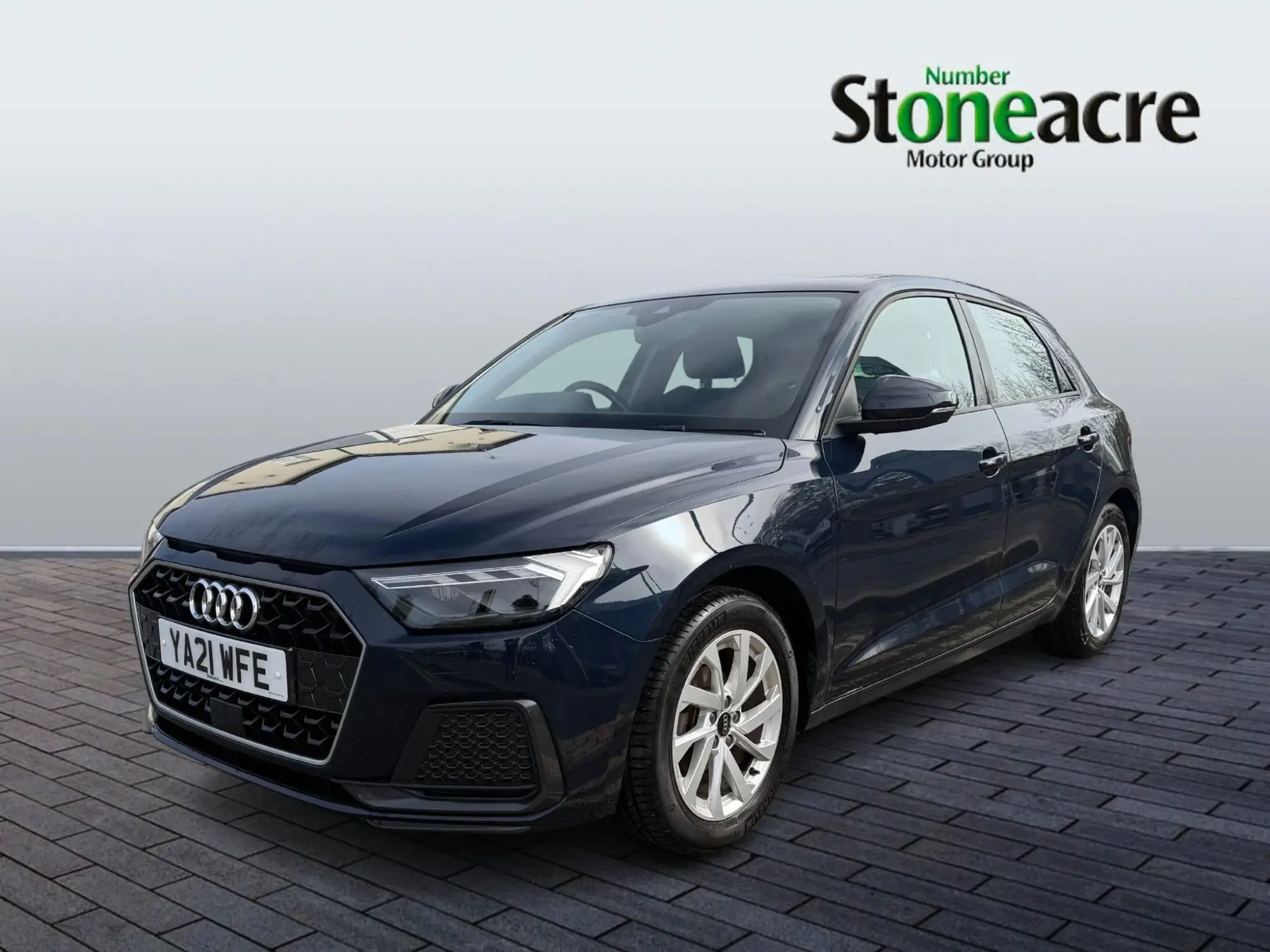 Audi A1 1.0 TFSI 25 Sport Sportback Euro 6 (s/s) 5dr YA21WFE Image 3