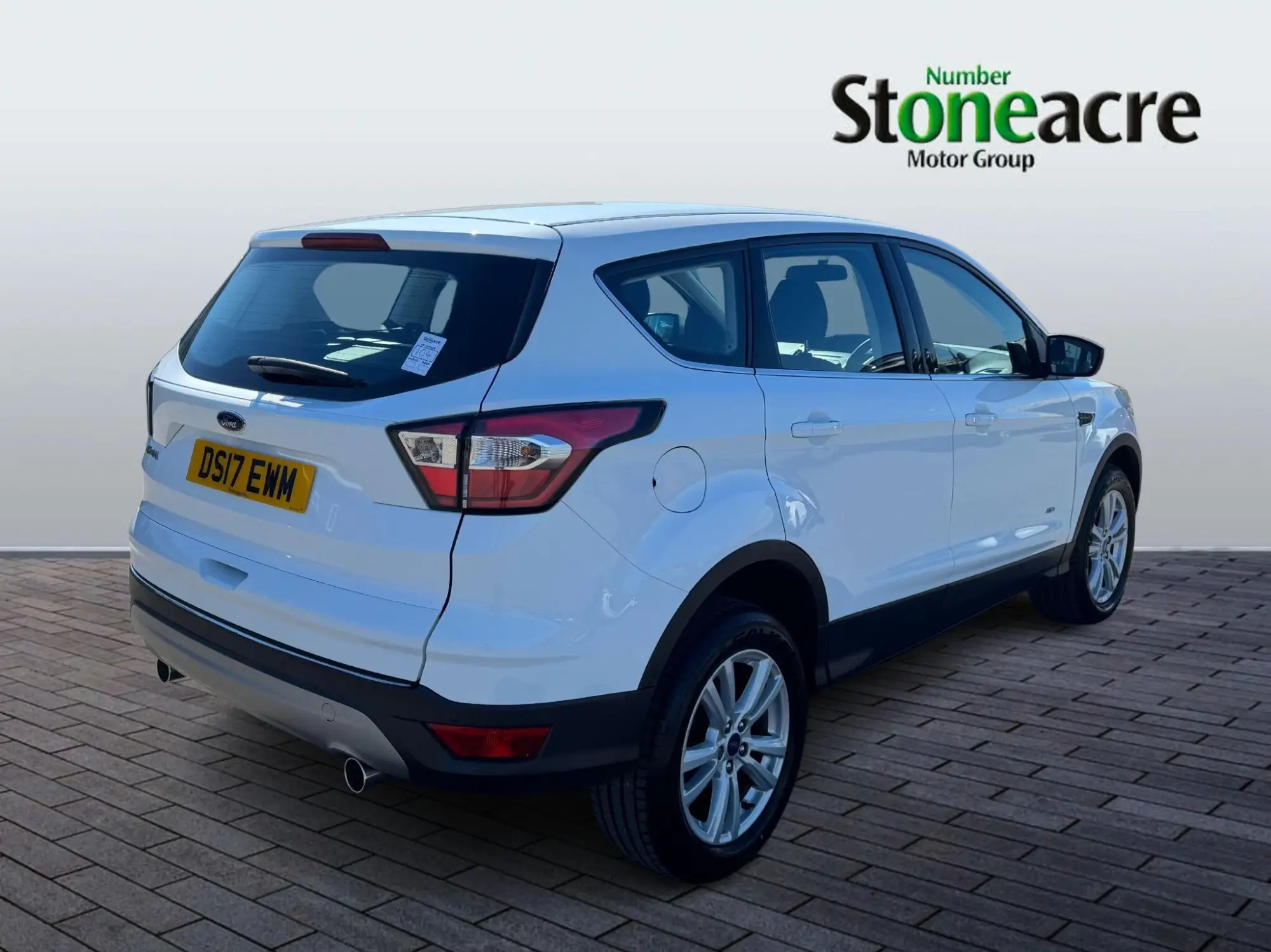 Ford Kuga 2.0 TDCi EcoBlue Zetec Powershift AWD Euro 6 (s/s) 5dr DS17EWM Image 3