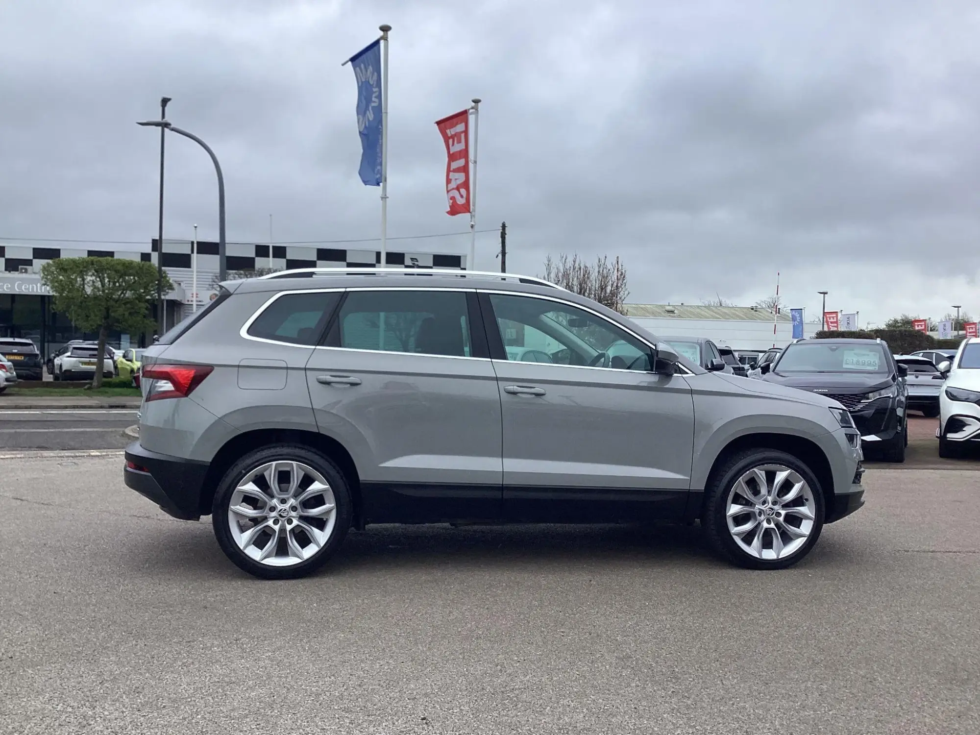 Skoda Karoq 2.0 TDI Edition DSG 4WD Euro 6 (s/s) 5dr YB67DNF Image 2