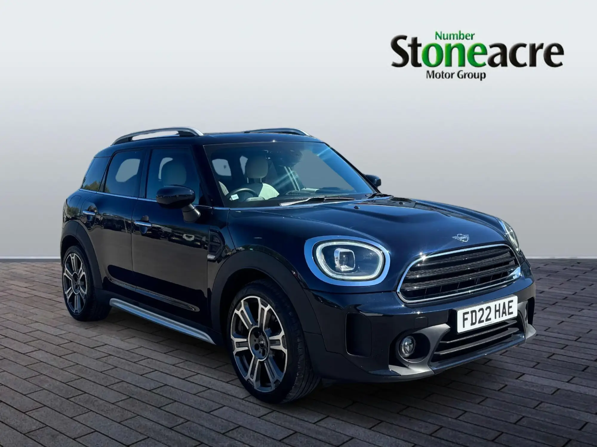 MINI Countryman Countryman Cooper Exclusive FD22HAE Image 1