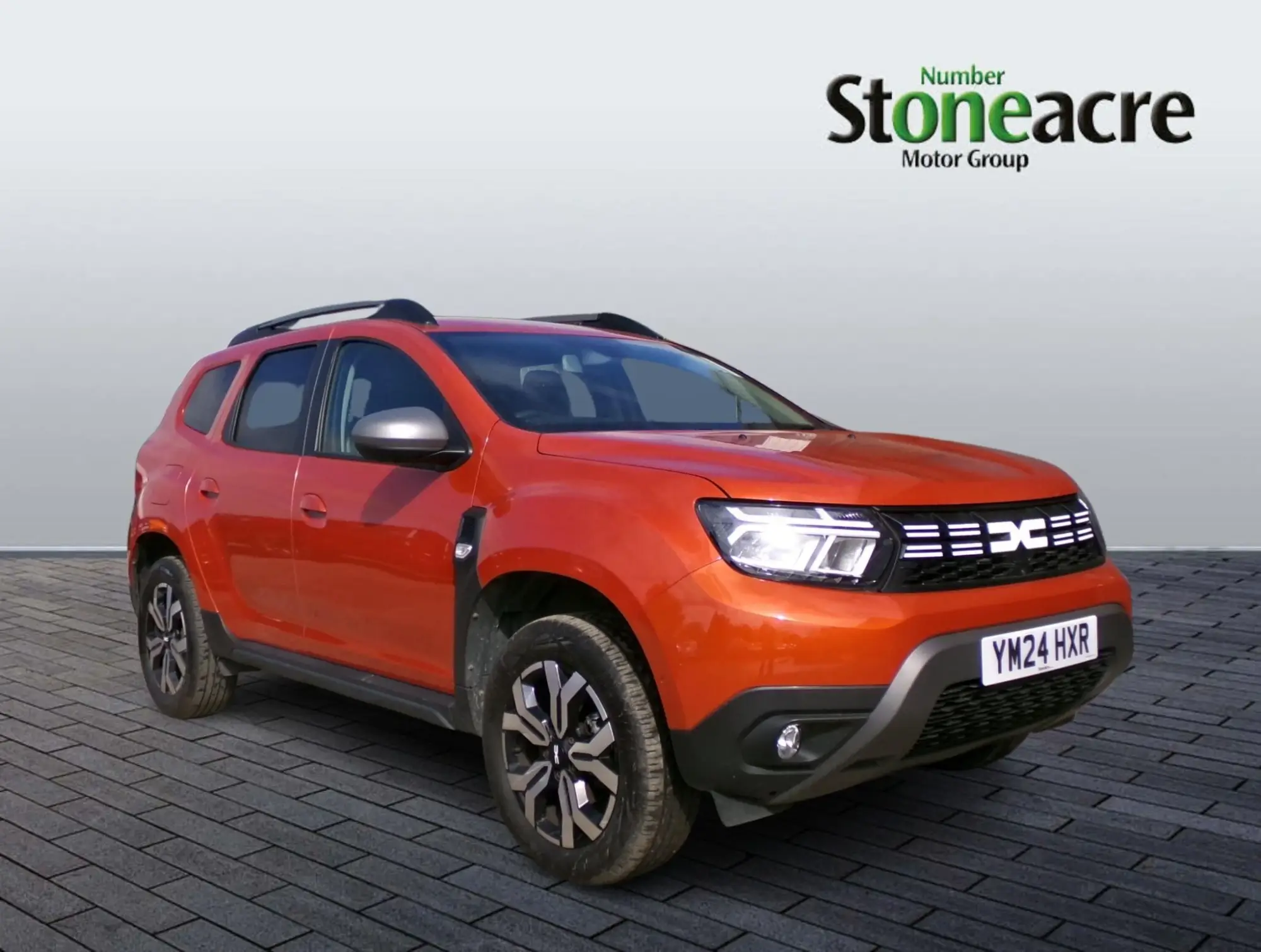 Dacia Duster Image 1