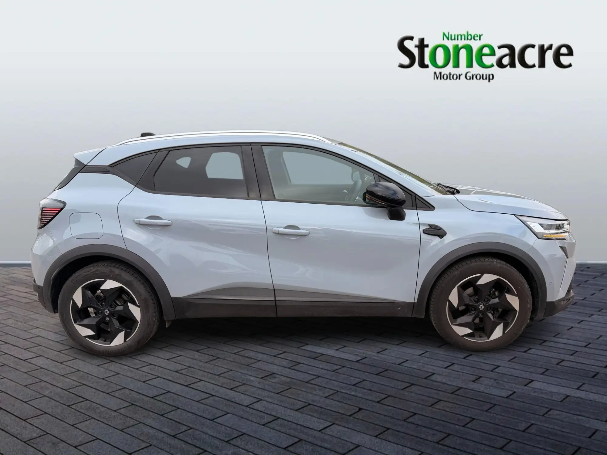 Renault Captur 1.0 TCe techno Euro 6 (s/s) 5dr YO74RHU Image 2