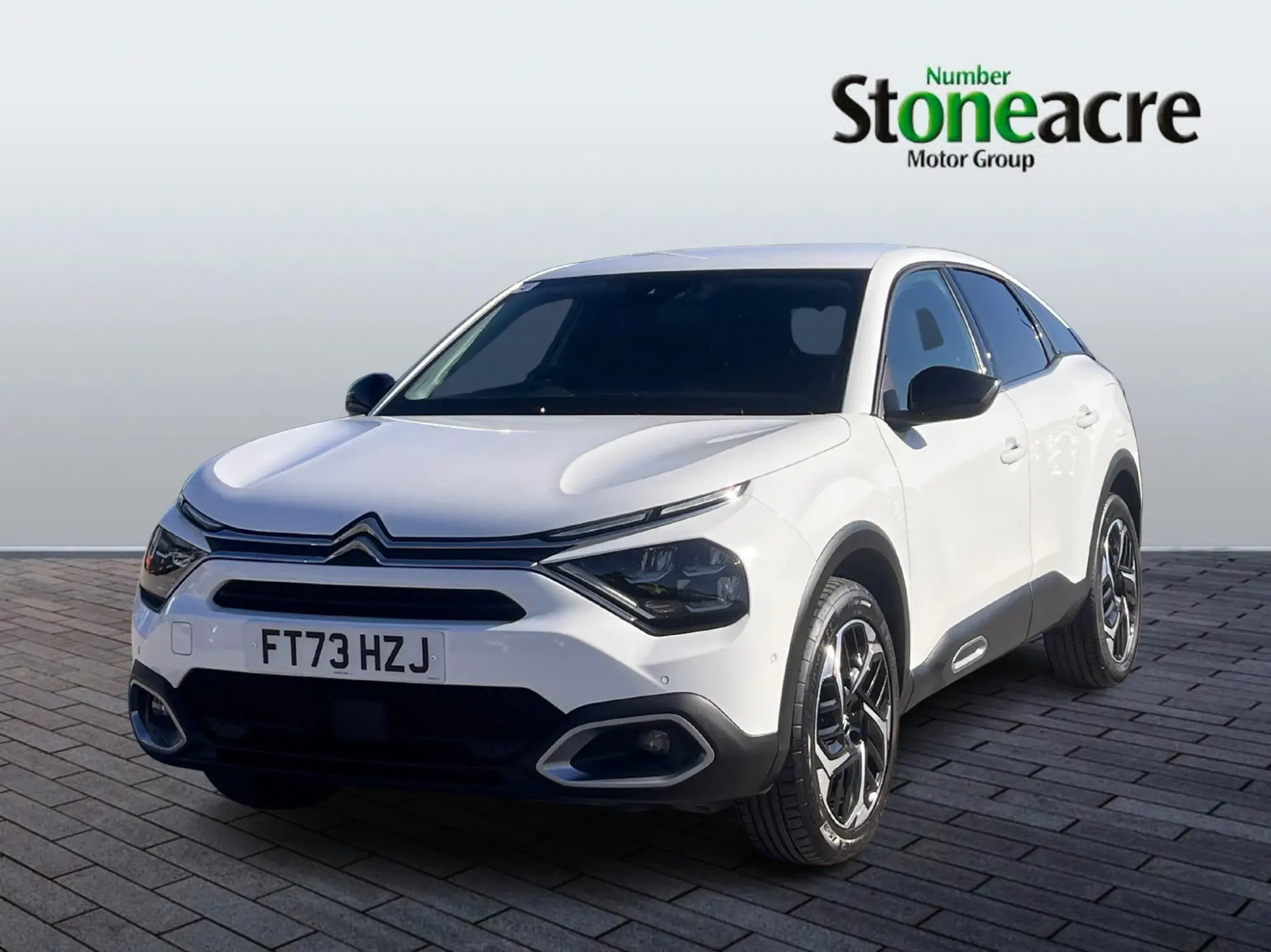 Citroen C4 1.2 PureTech MAX Euro 6 (s/s) 5dr FT73HZJ Image 3