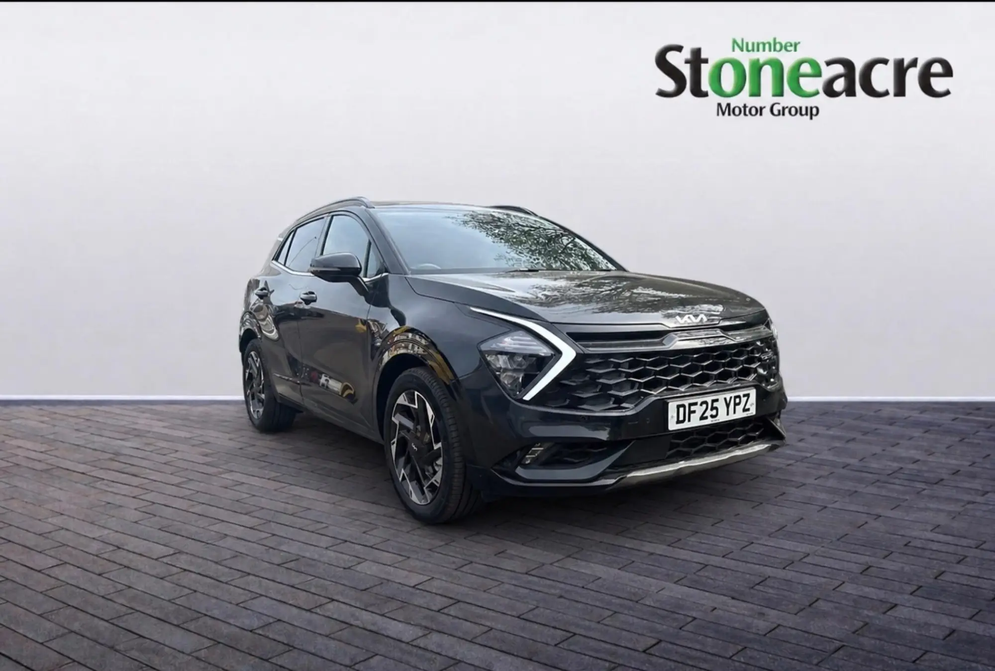 Kia Sportage Plug-In Hybrid Image 1