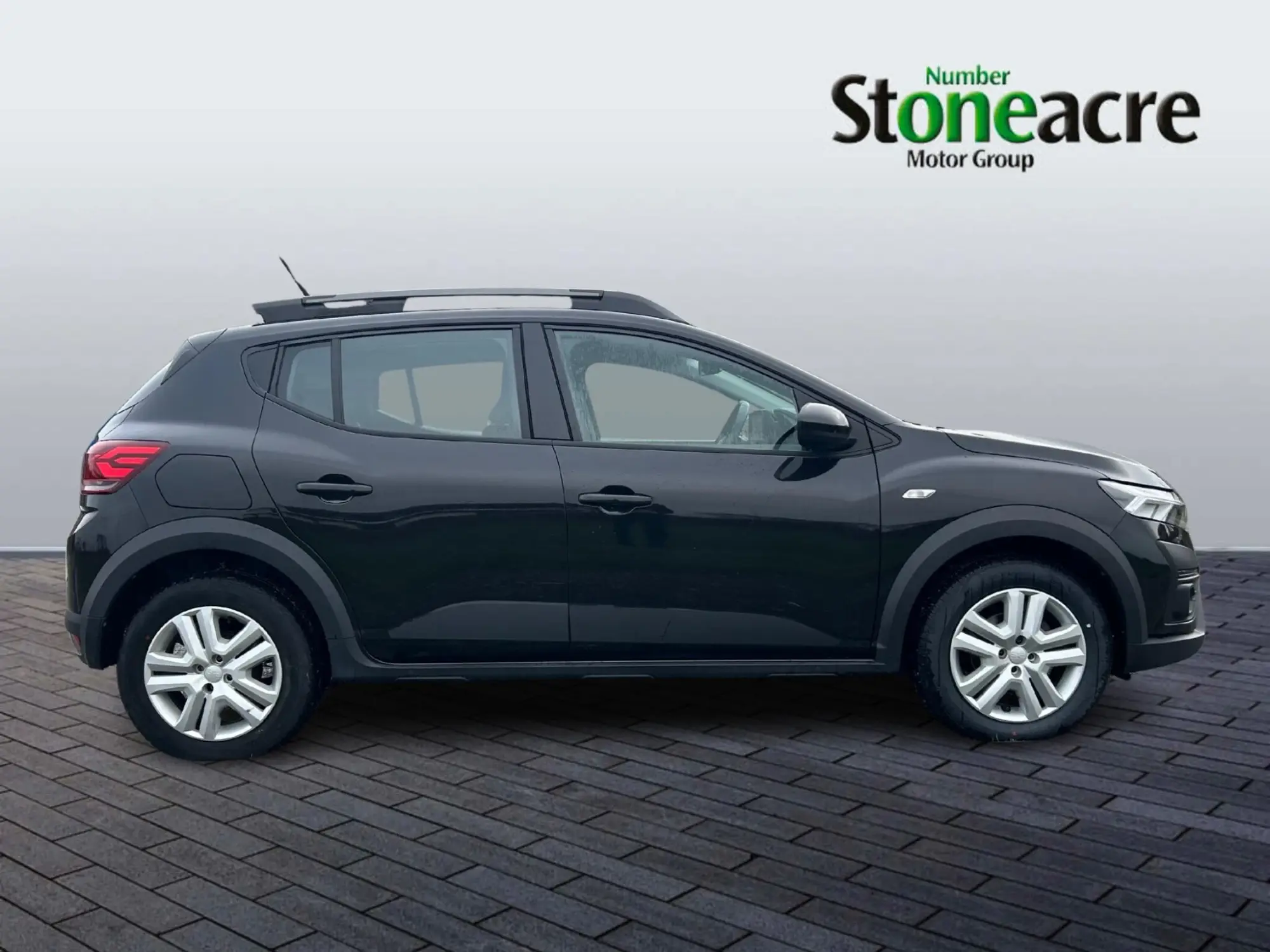 Dacia Sandero Stepway Stepway Expression TCe 100 Bi-Fuel MY23 HT73KFY Image 2