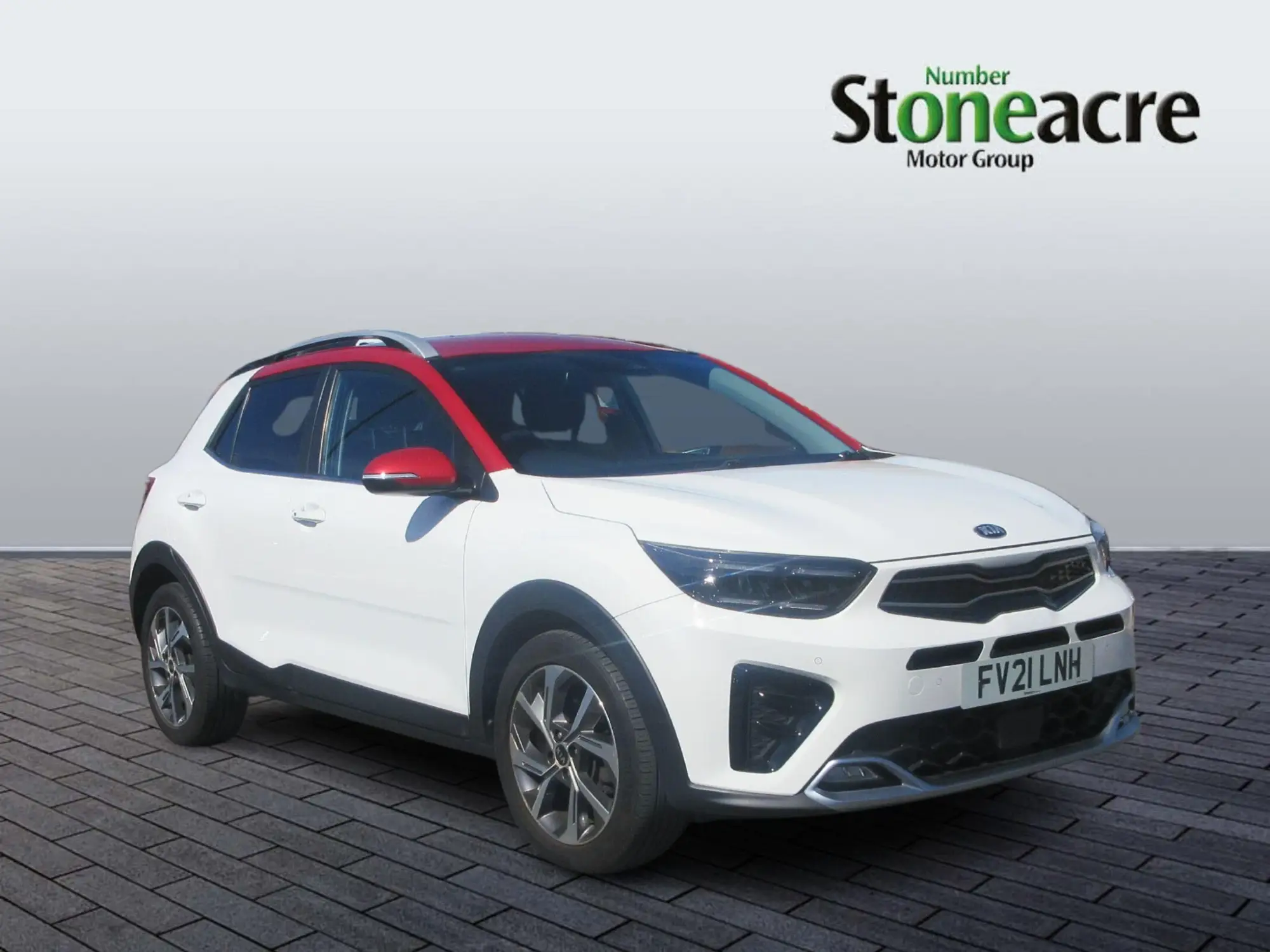 Kia Stonic 1.0 T-GDi MHEV GT-Line S Euro 6 (s/s) 5dr FV21LNH Image 1