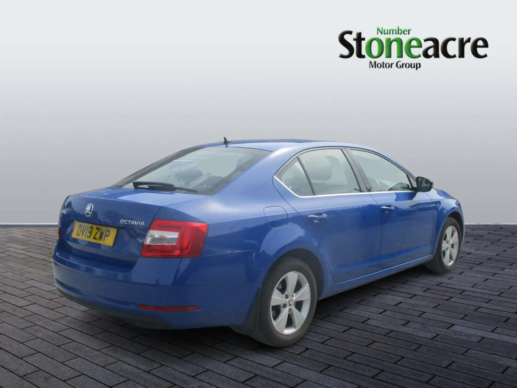 Skoda Octavia 1.0 TSI SE Technology 5dr OV19ZWP Image 3