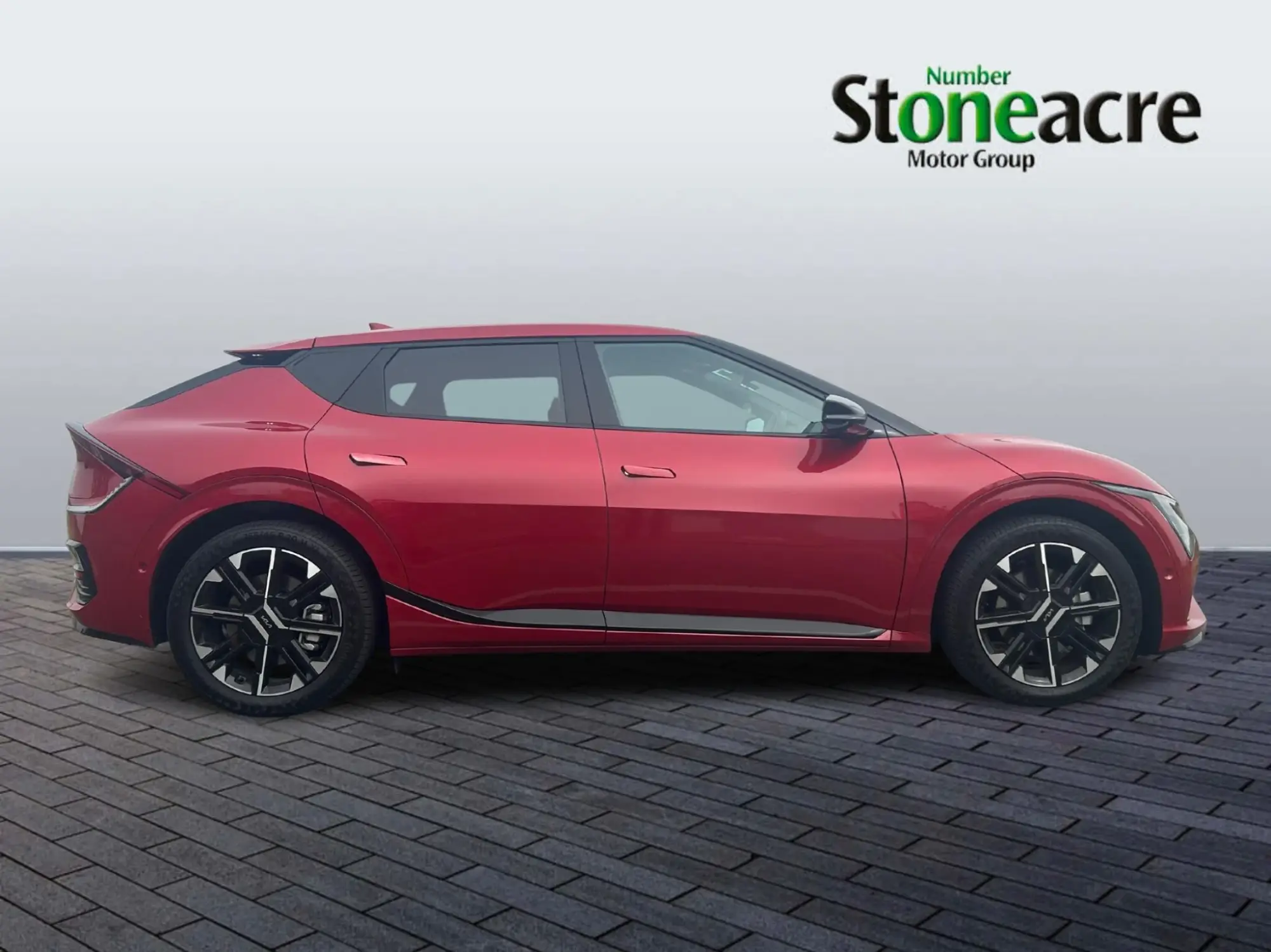 Kia EV6 84kWh GT-Line S Auto 5dr DH75FNX Image 2