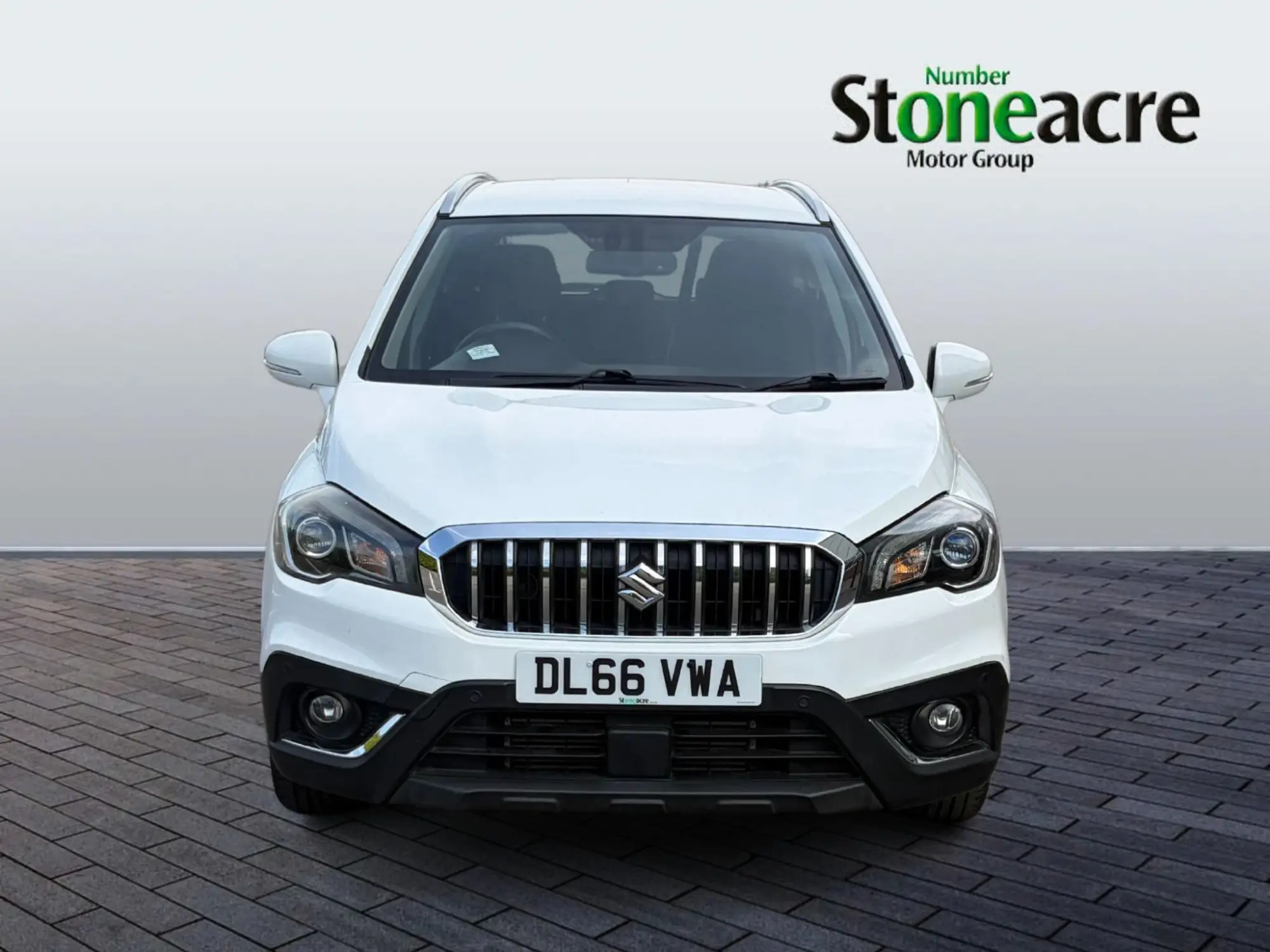 Suzuki SX4 S-Cross 1.0 Boosterjet SZ-T SUV 5dr Petrol Manual Euro 6 (111 ps) DL66VWA Image 2