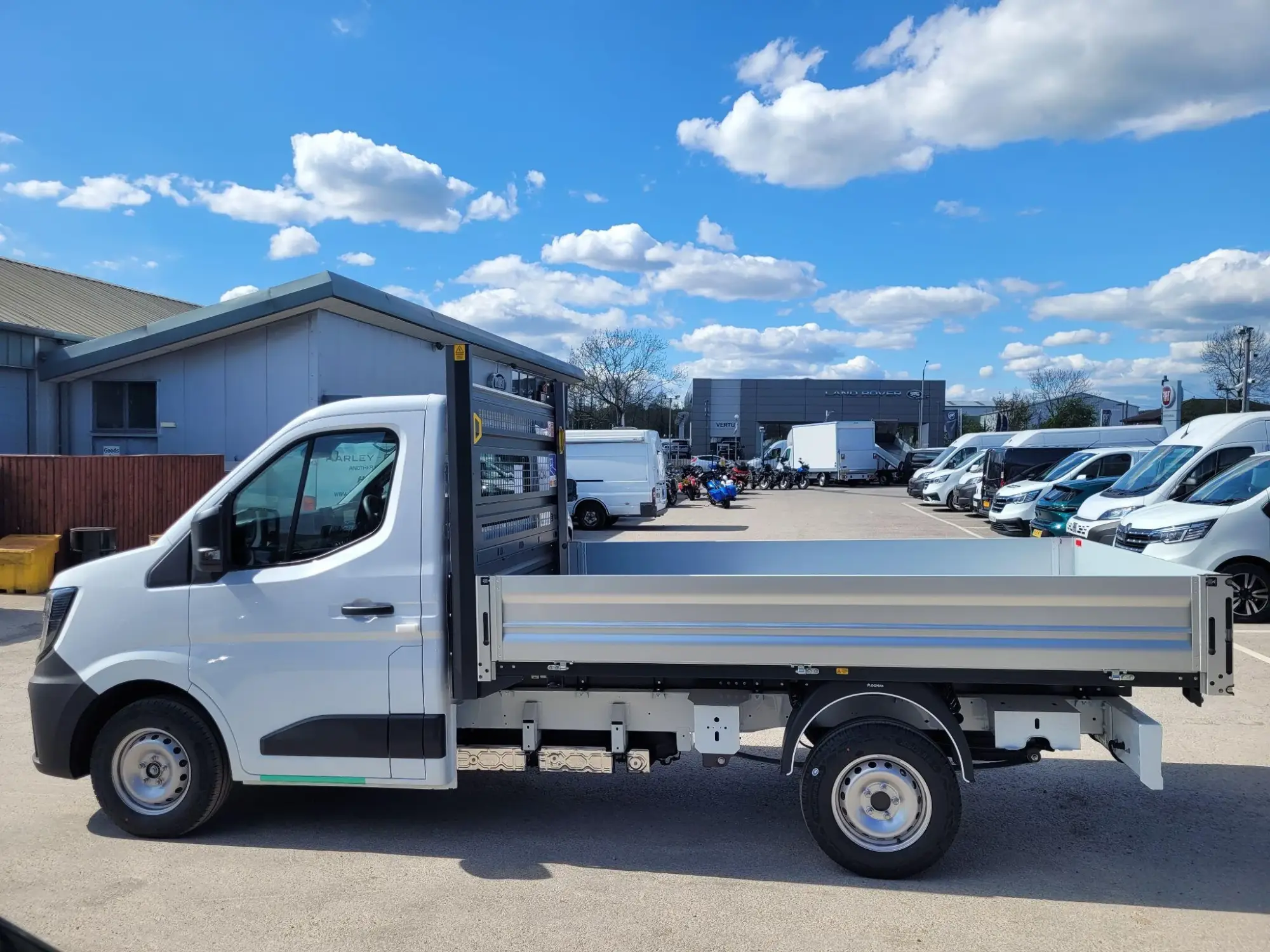 Renault Master Image 8