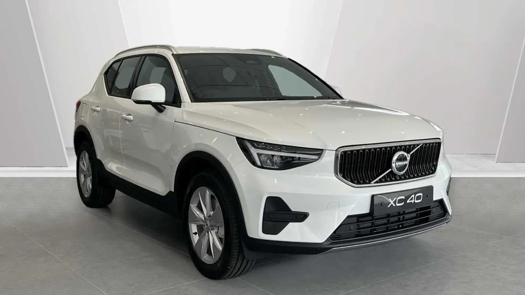 Volvo XC40 Image 1