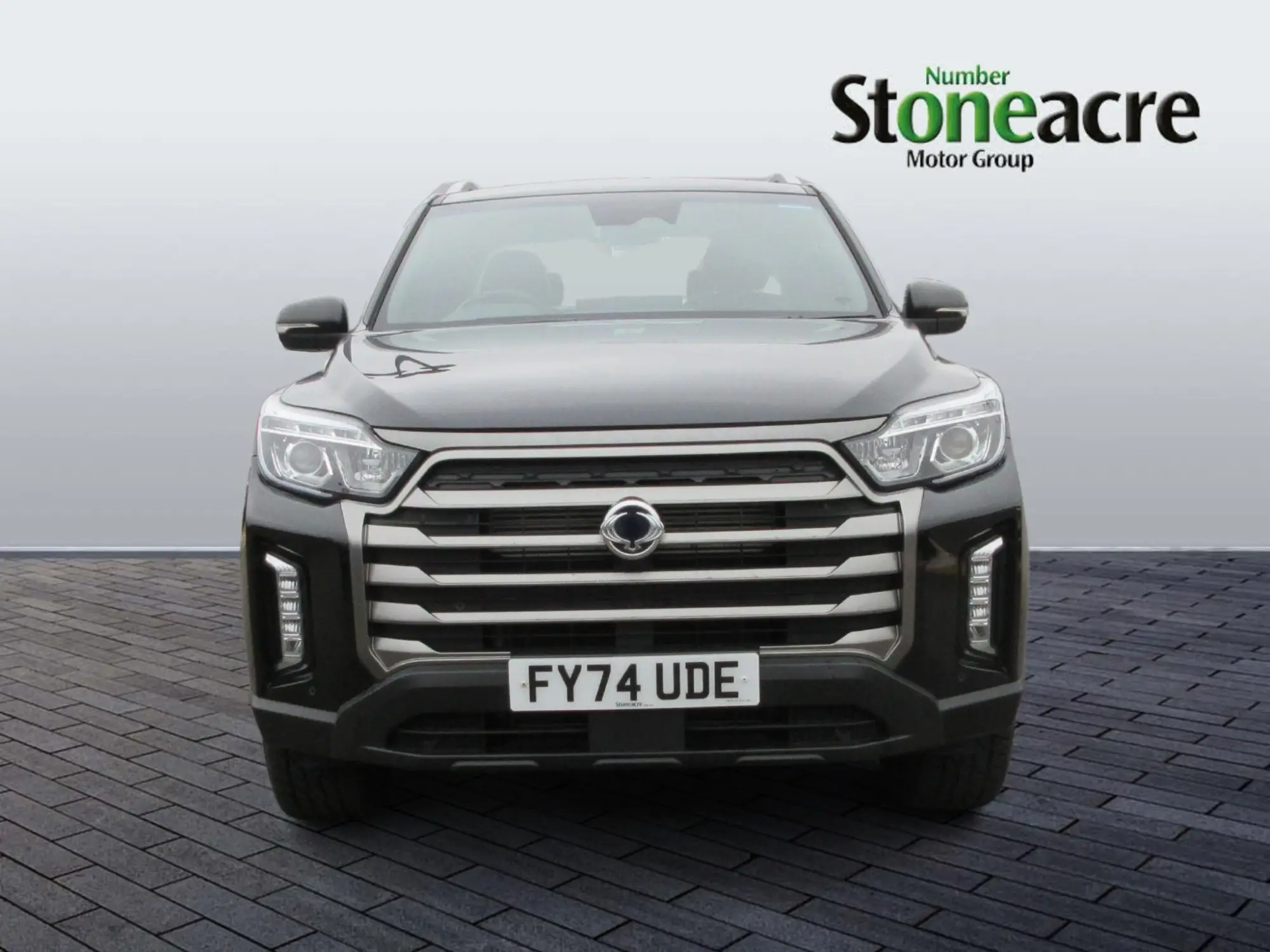 KGM Musso 2.2D Saracen Double Cab Pickup Auto 4WD Euro 6 4dr FY74UDE Image 2