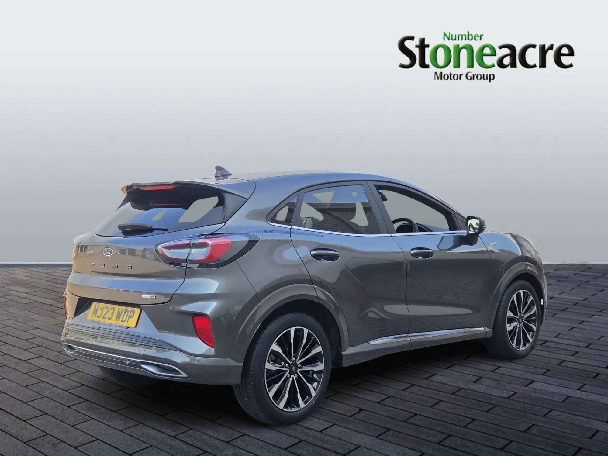 Ford Puma 1.0 EcoBoost Hybr mHEV 155 ST-Line Vignale 5dr DCT MJ23WDP Image 3