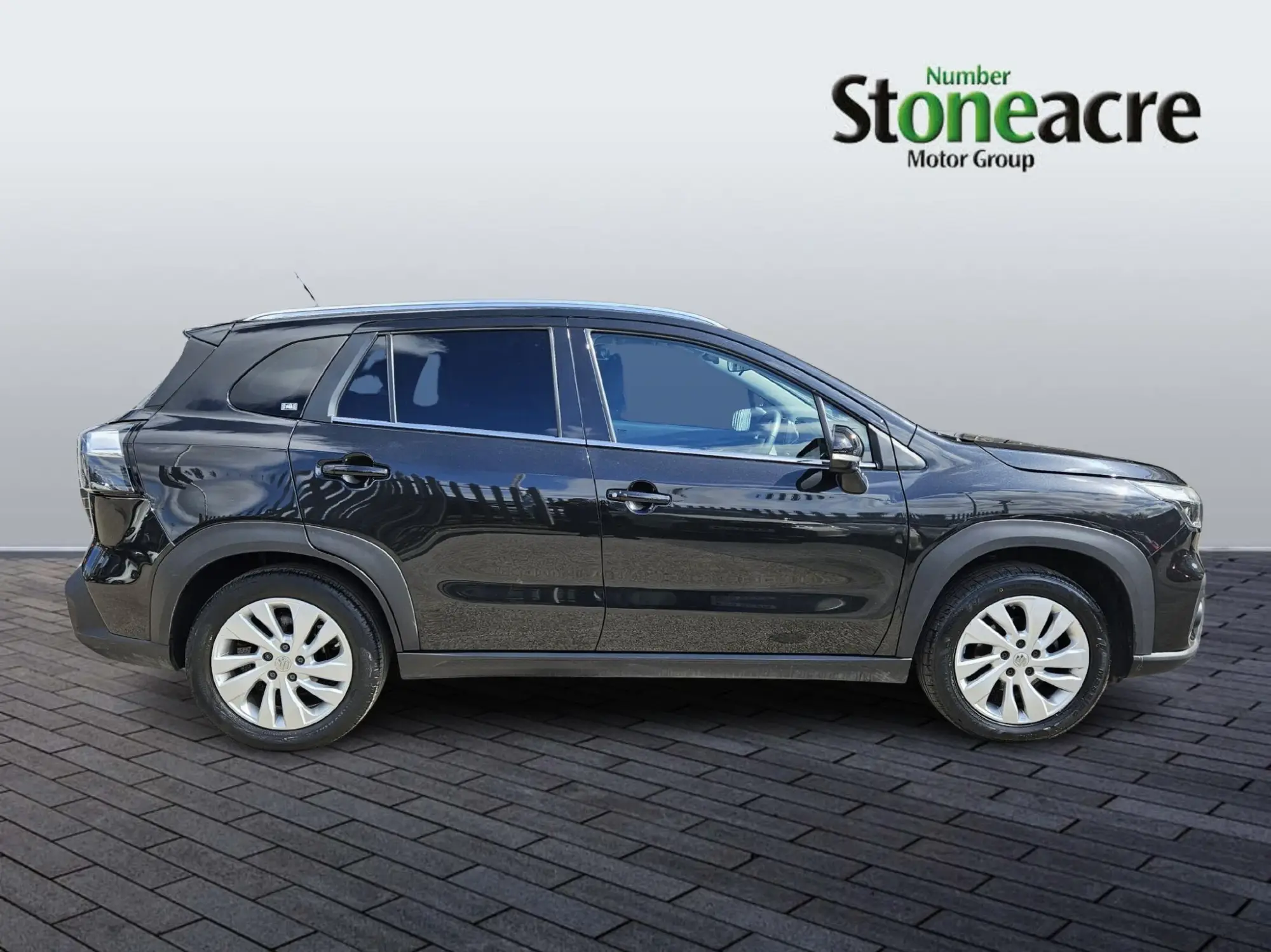 Suzuki S-Cross 1.4 Boosterjet 48V Hybrid Motion 5dr NL72FDE Image 2