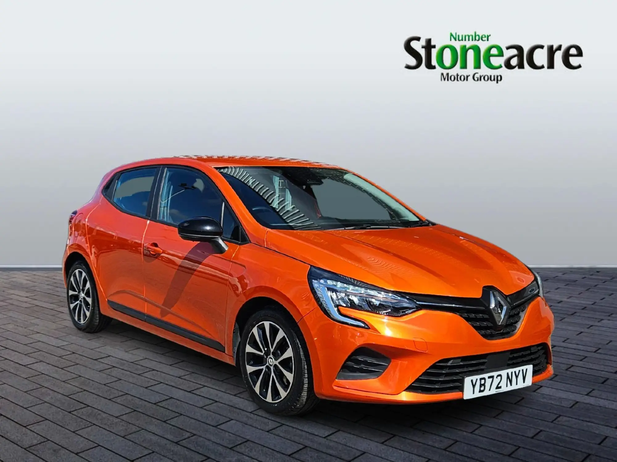Renault Clio E-Tech Evolution E-TECH Hybrid 145 Auto MY22 YB72NYV Image 1