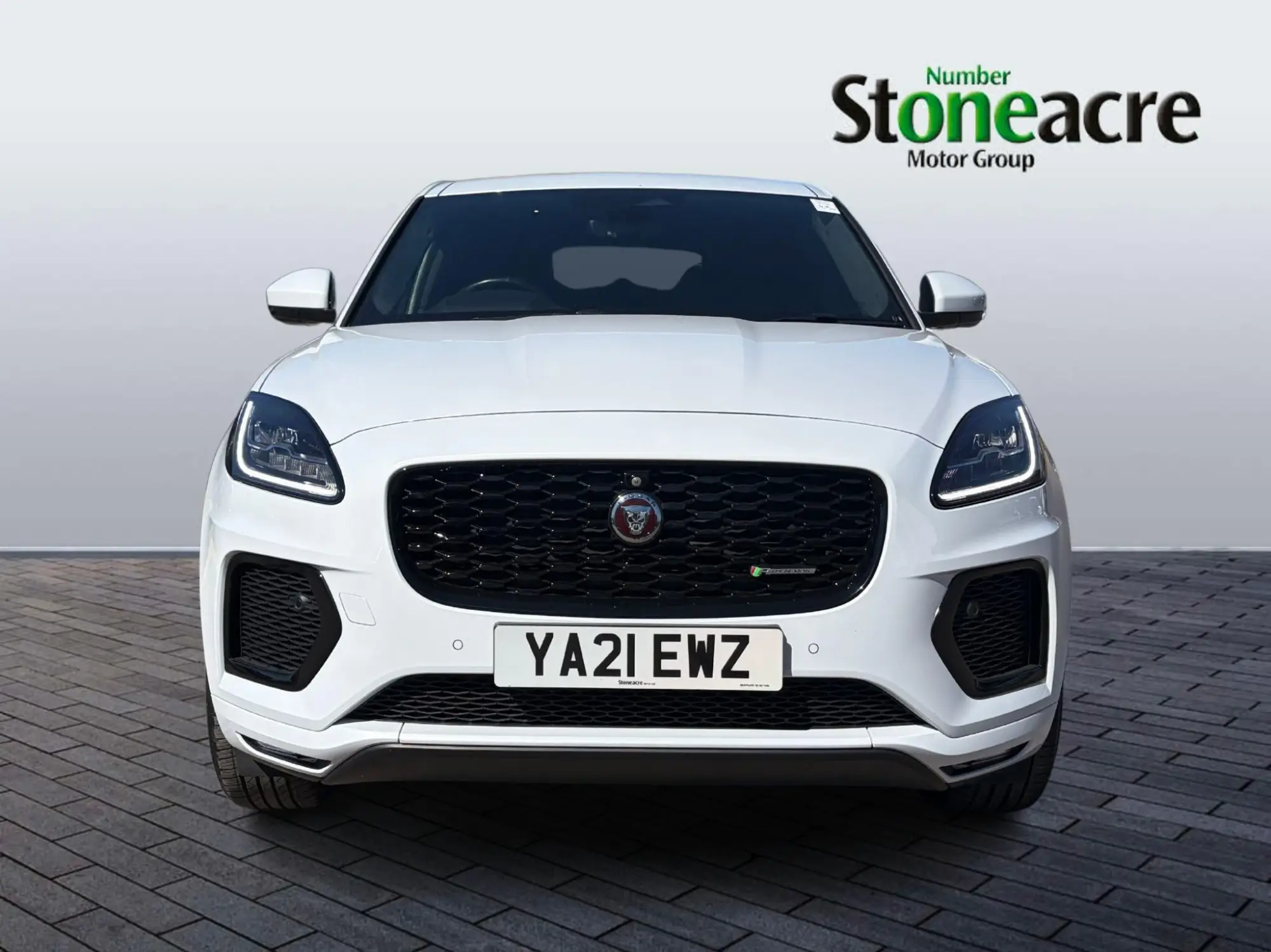 Jaguar E-Pace 2.0 D165 MHEV R-Dynamic S Auto AWD Euro 6 (s/s) 5dr T2VCM Image 2