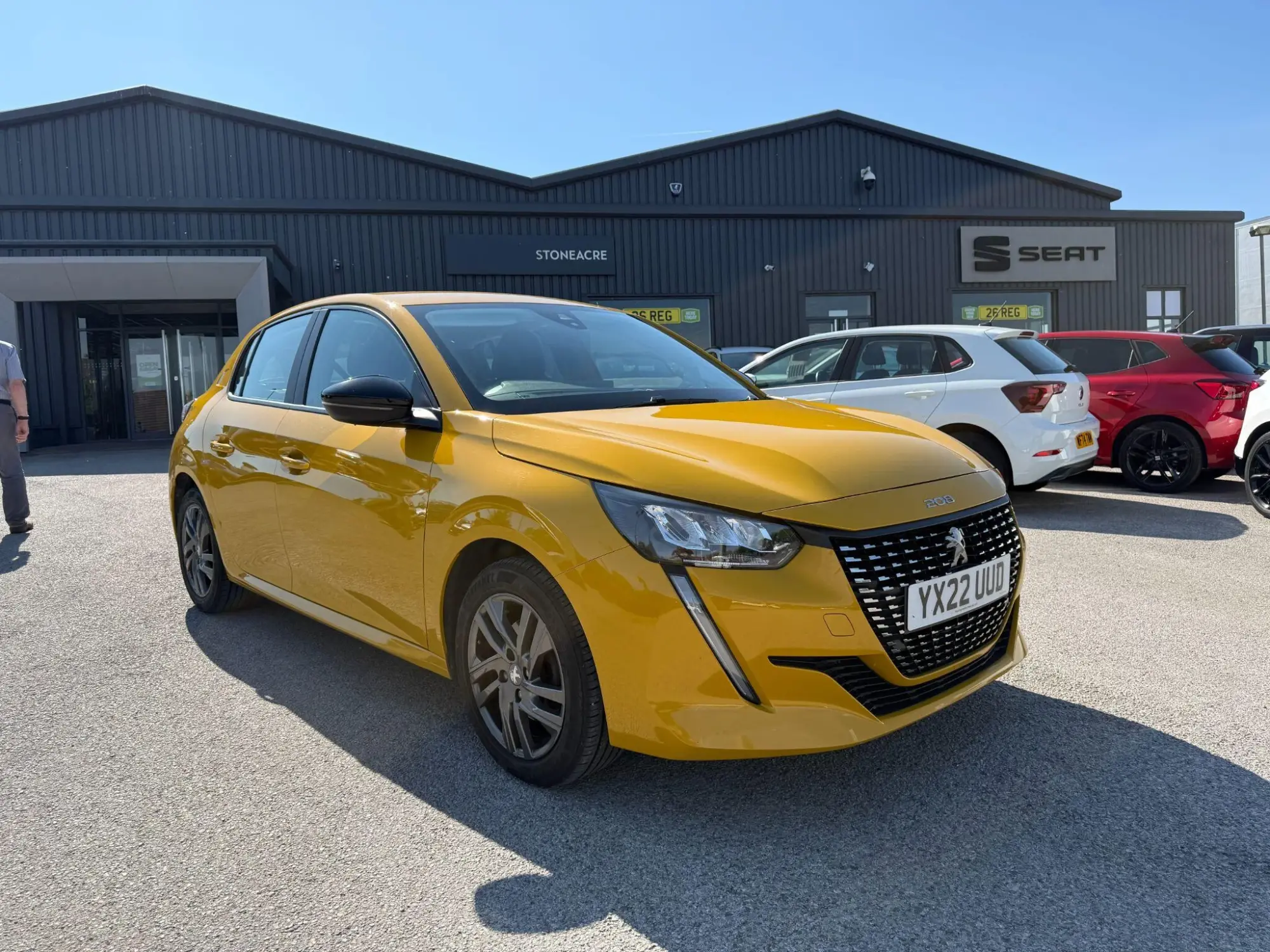 Peugeot 208 1.5 BlueHDi Active Premium Euro 6 (s/s) 5dr YX22UUD Image 1