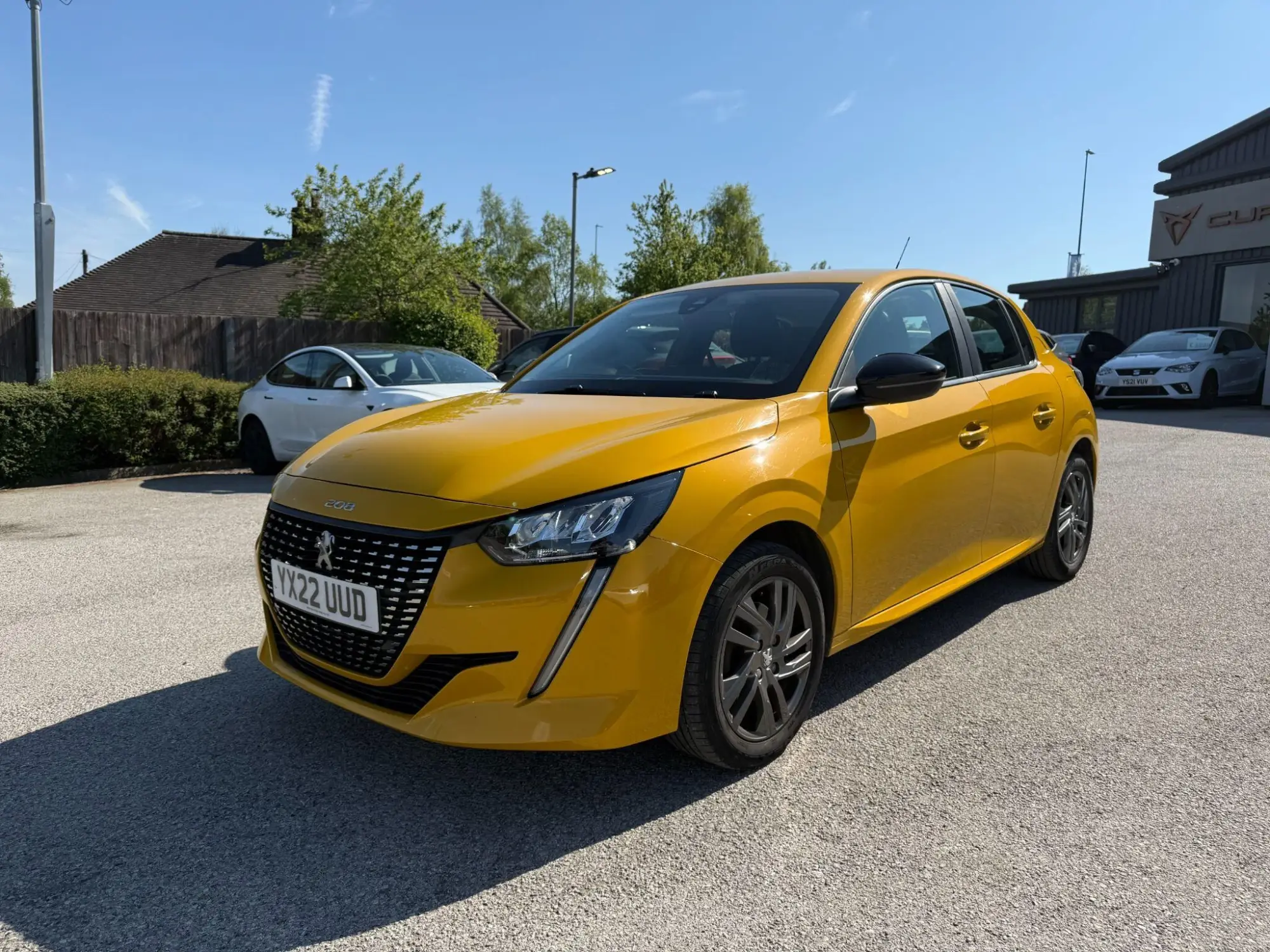 Peugeot 208 1.5 BlueHDi Active Premium Euro 6 (s/s) 5dr YX22UUD Image 3