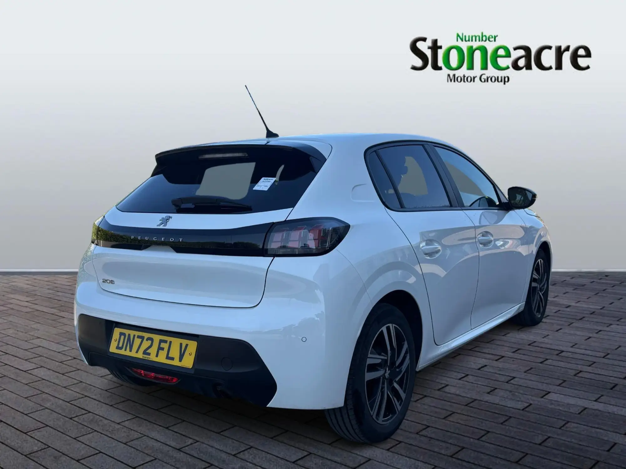 Peugeot 208 1.2 PureTech Active Premium + Euro 6 (s/s) 5dr DN72FLV Image 3