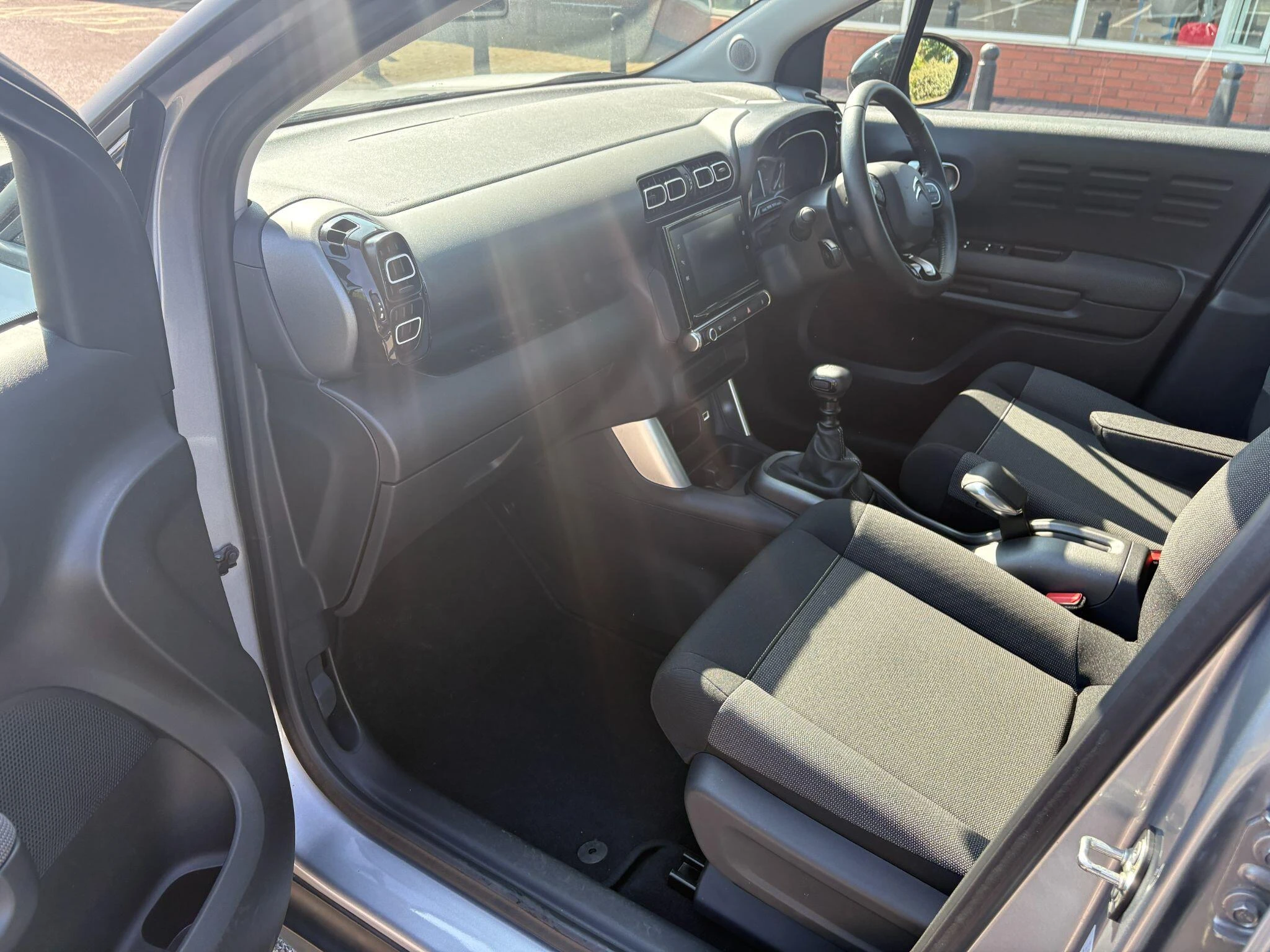 2021 Citroen C3 Aircross thumbnail 13