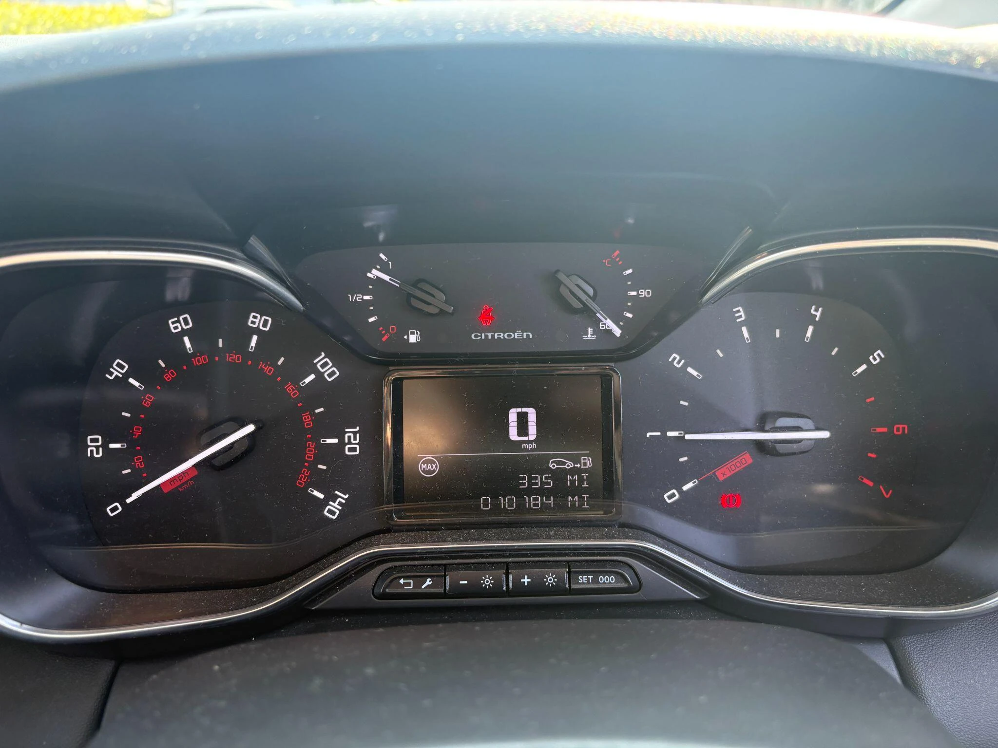 2021 Citroen C3 Aircross thumbnail 18