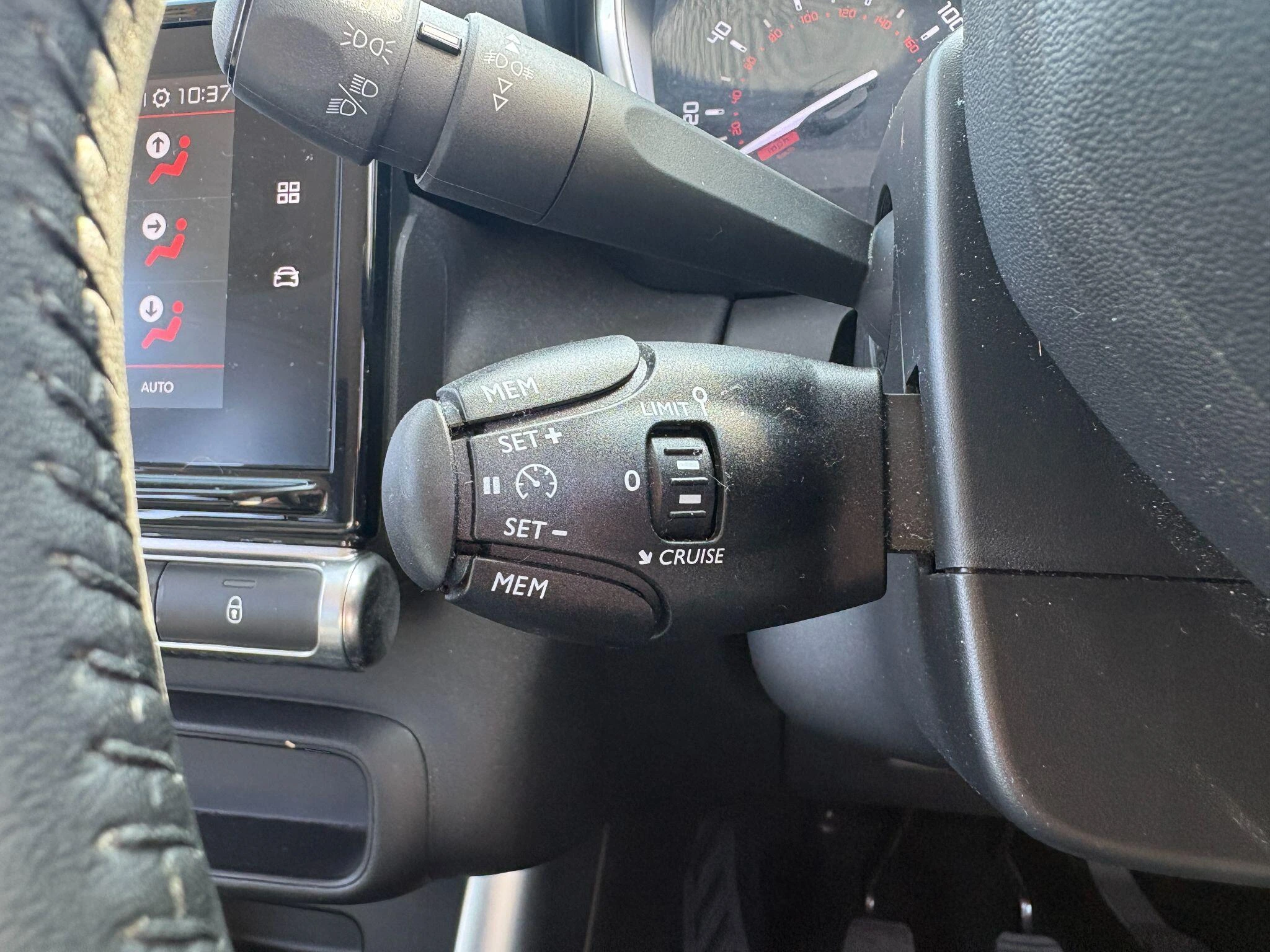 2021 Citroen C3 Aircross thumbnail 23