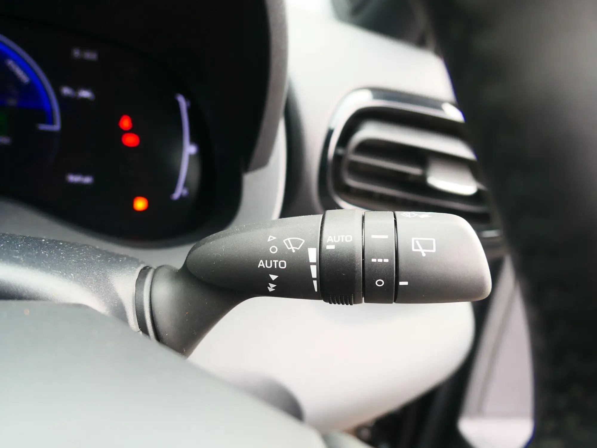 Mazda2 Hybrid Image 15 Mazda2 Hybrid Image 15